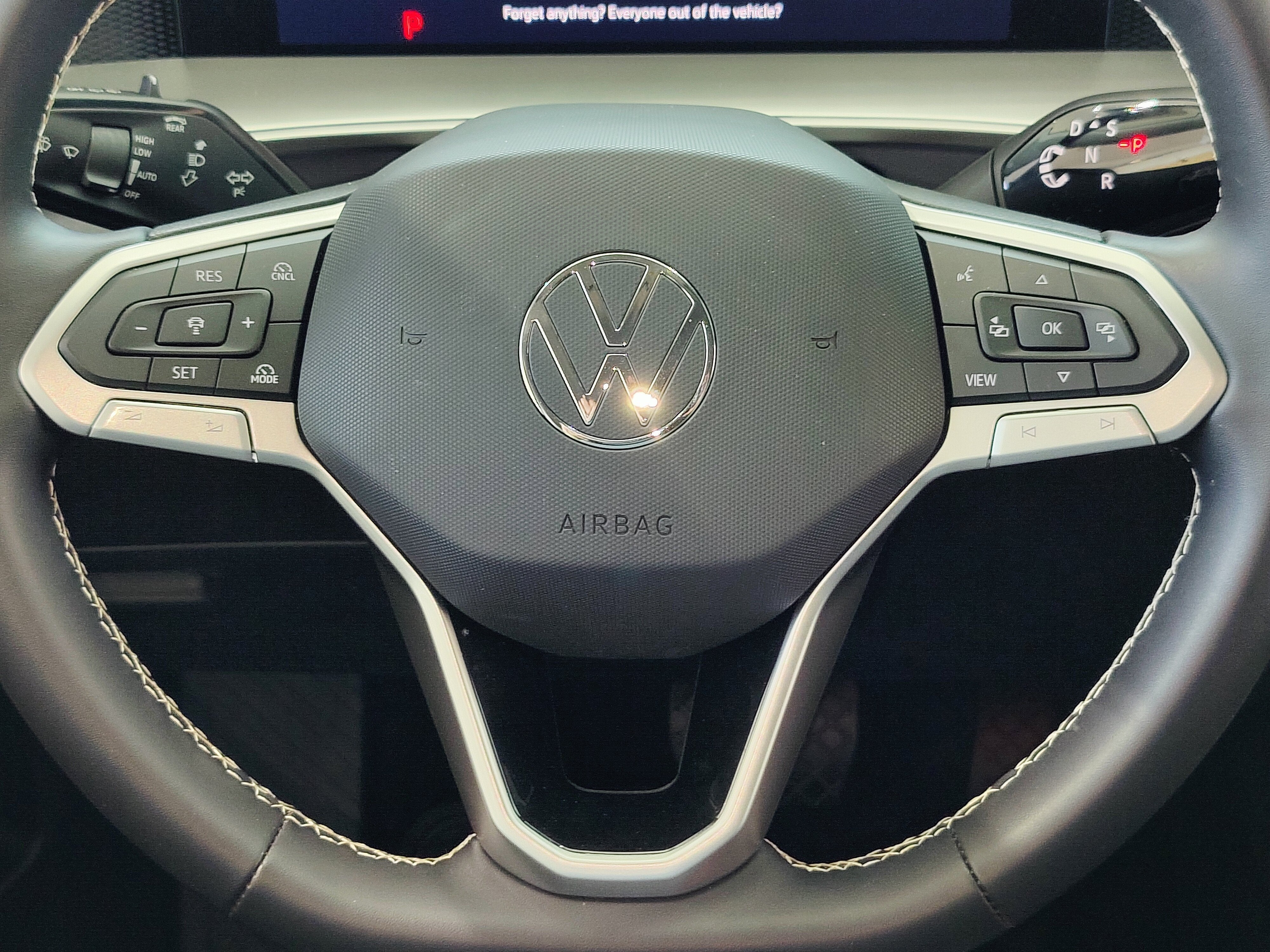 2026 Volkswagen Tiguan SE AWD