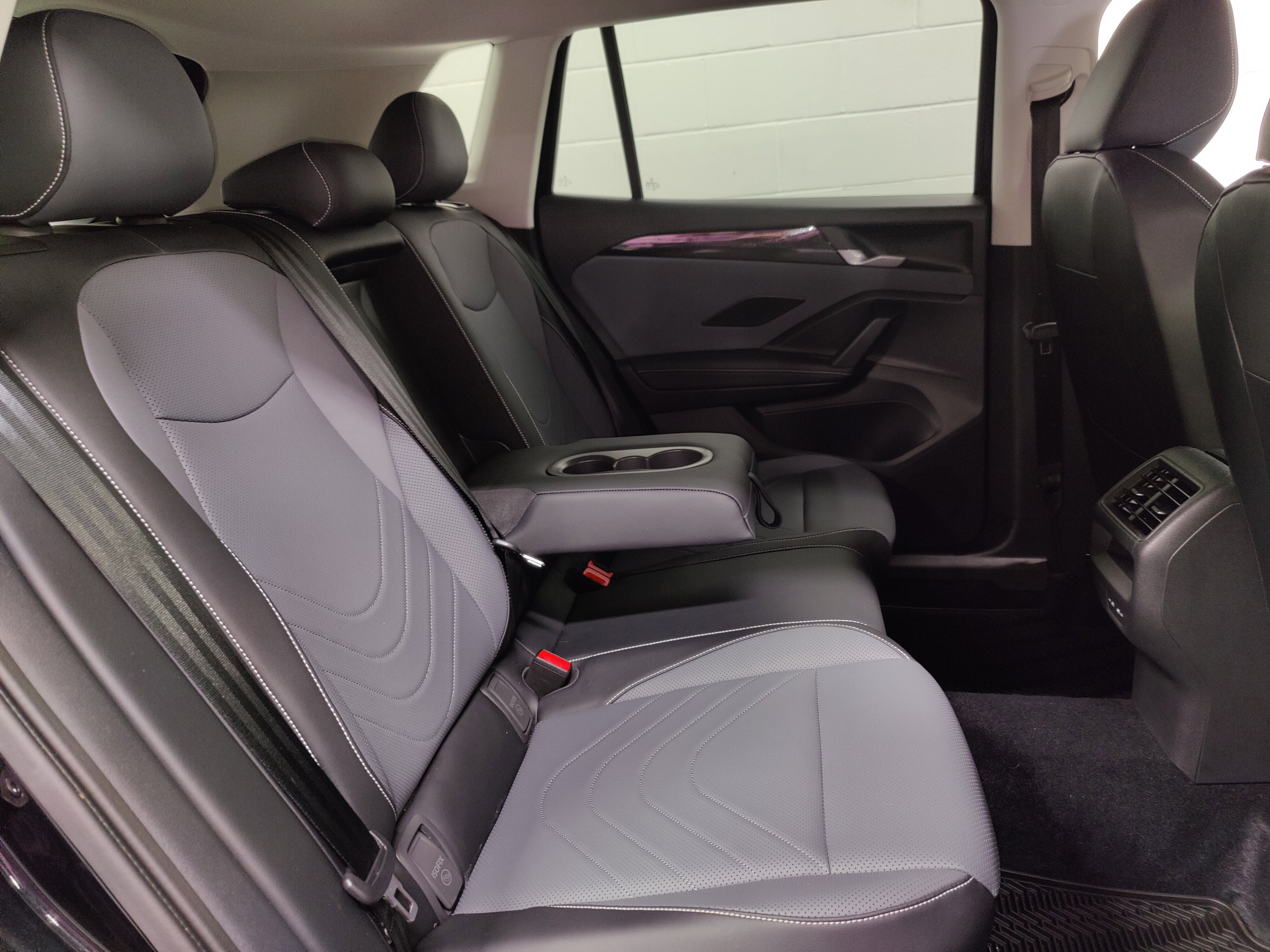 2025 Volkswagen Tiguan SE 4-Motion AWD