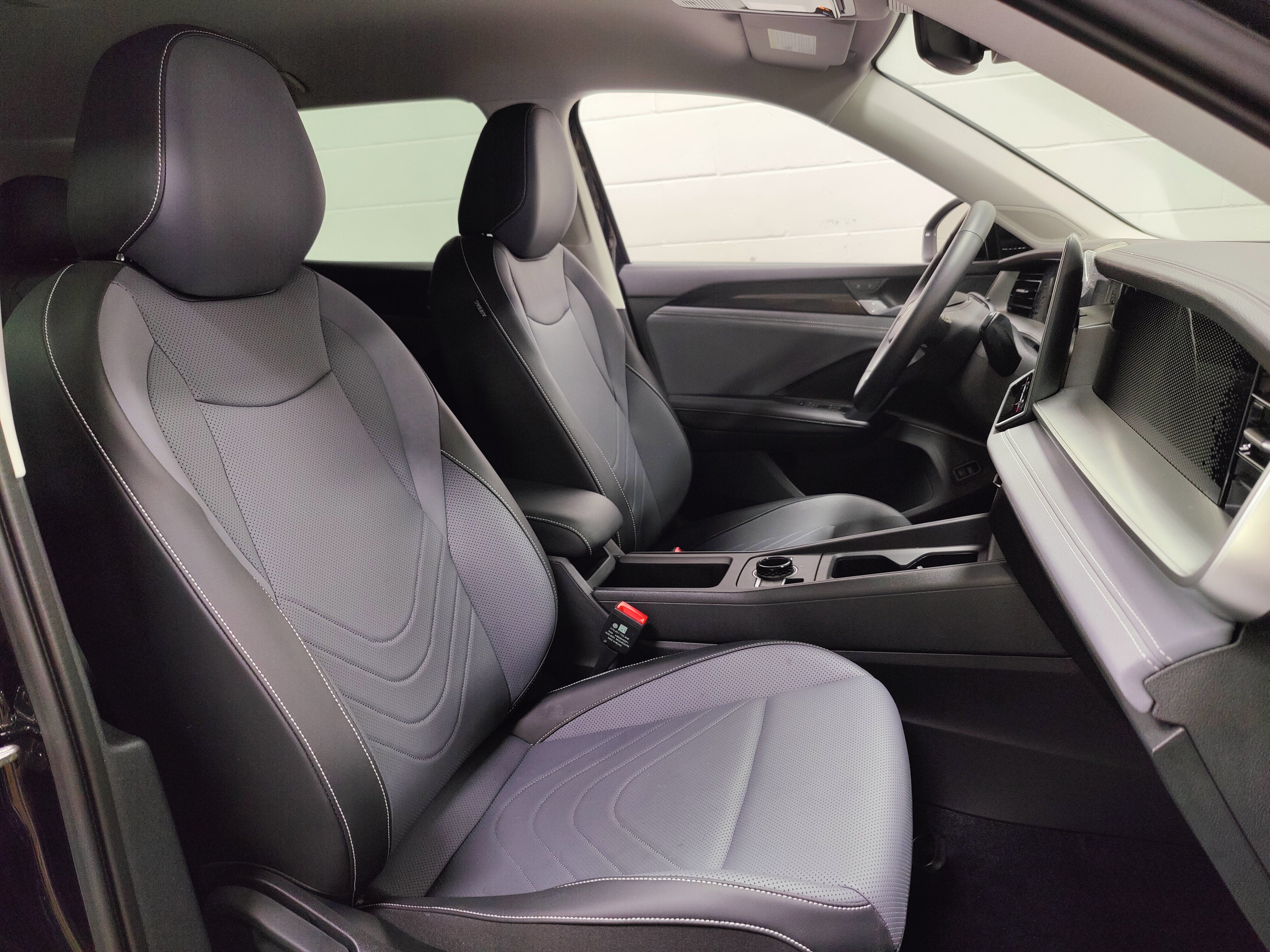 2025 Volkswagen Tiguan SE 4-Motion AWD
