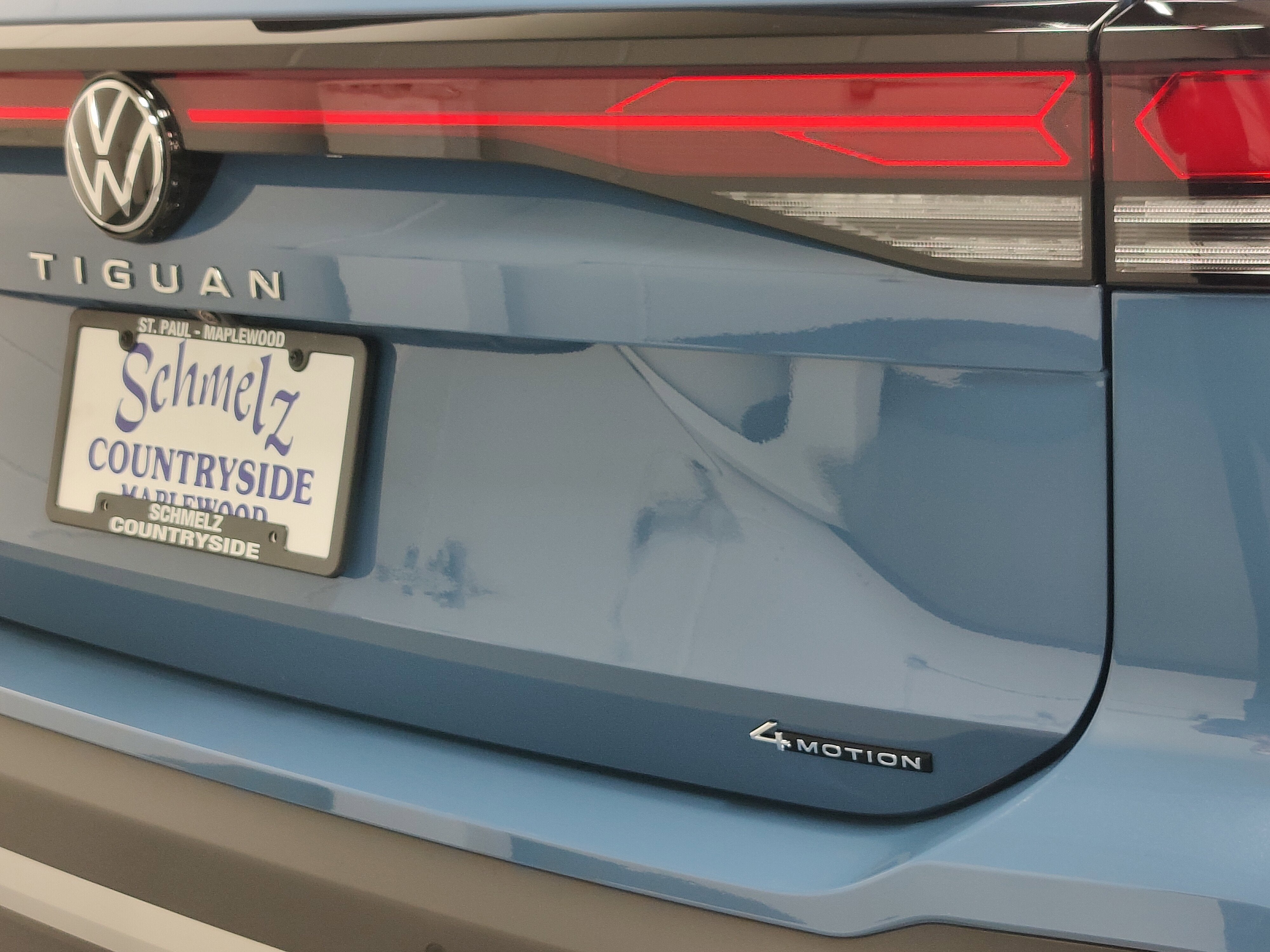 2025 Volkswagen Tiguan SE 4-Motion AWD