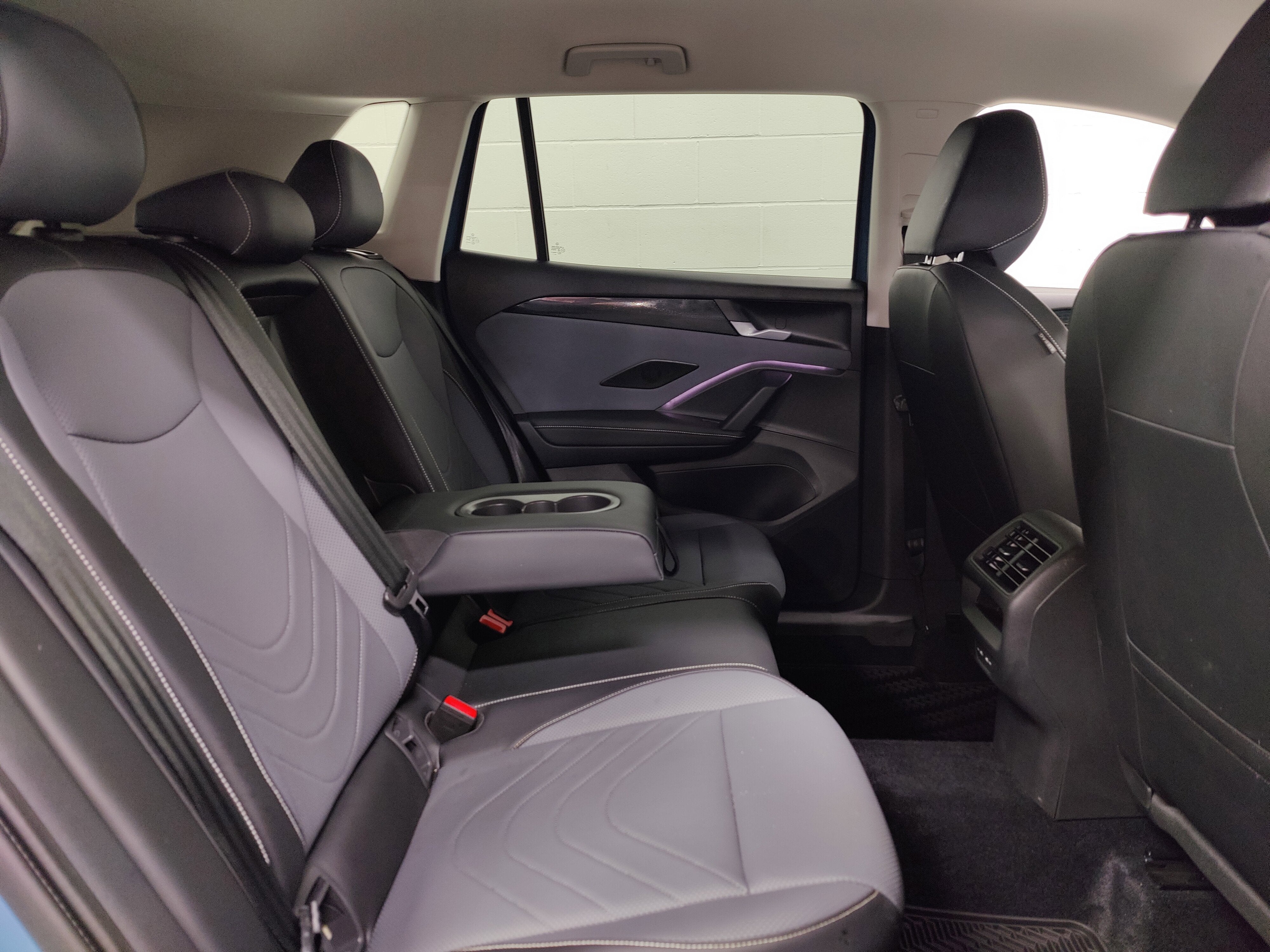 2025 Volkswagen Tiguan SE 4-Motion AWD