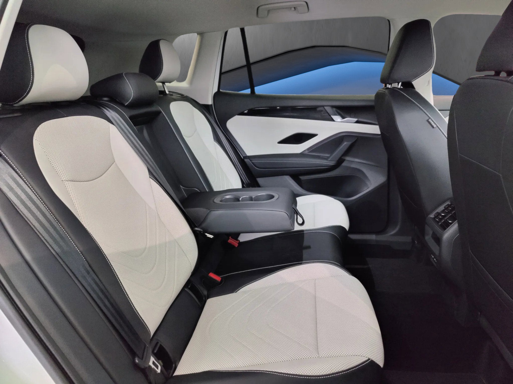 2025 Volkswagen Tiguan SE 4-Motion AWD