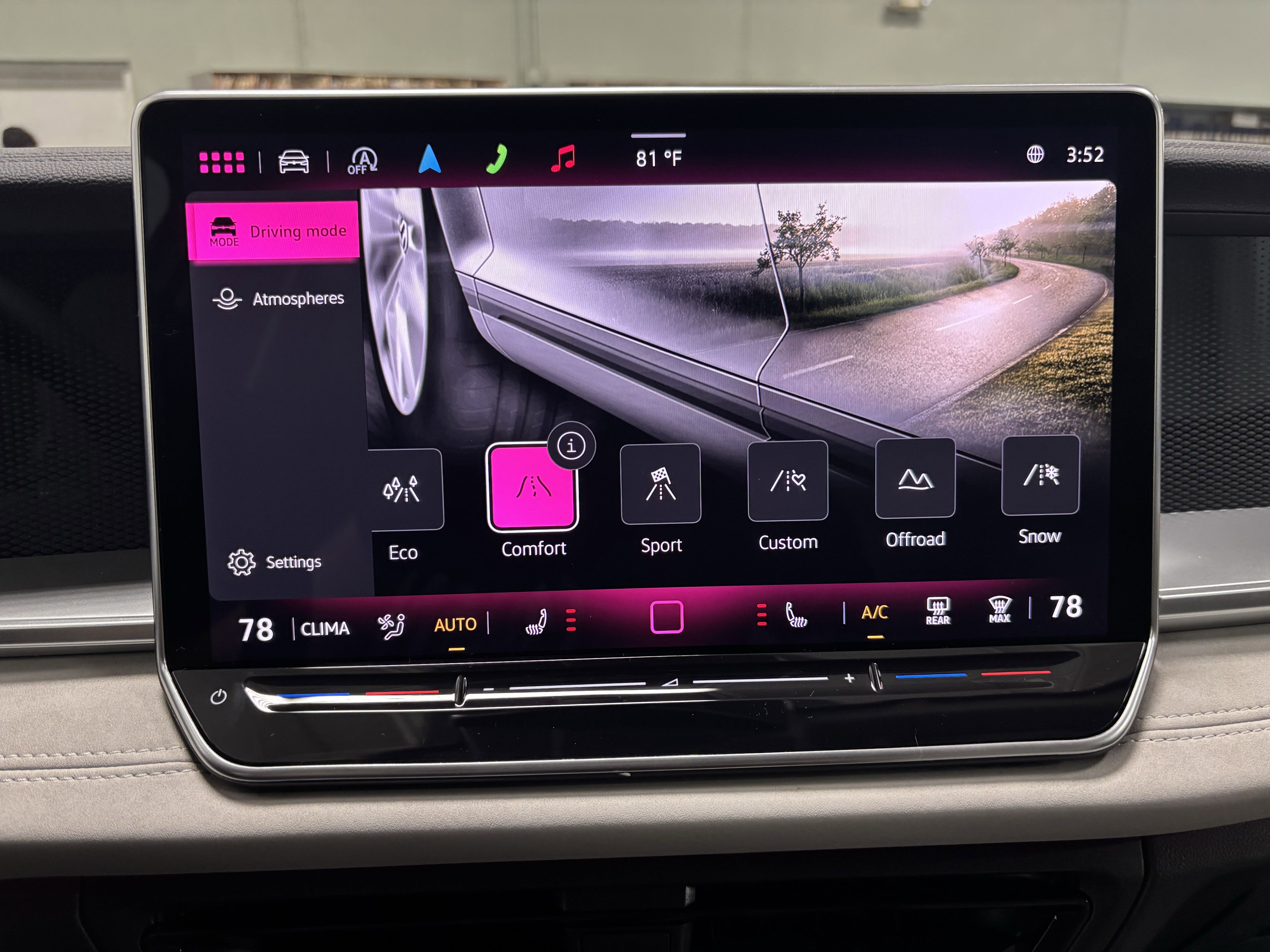 2025 Volkswagen Tiguan SE 4-Motion AWD