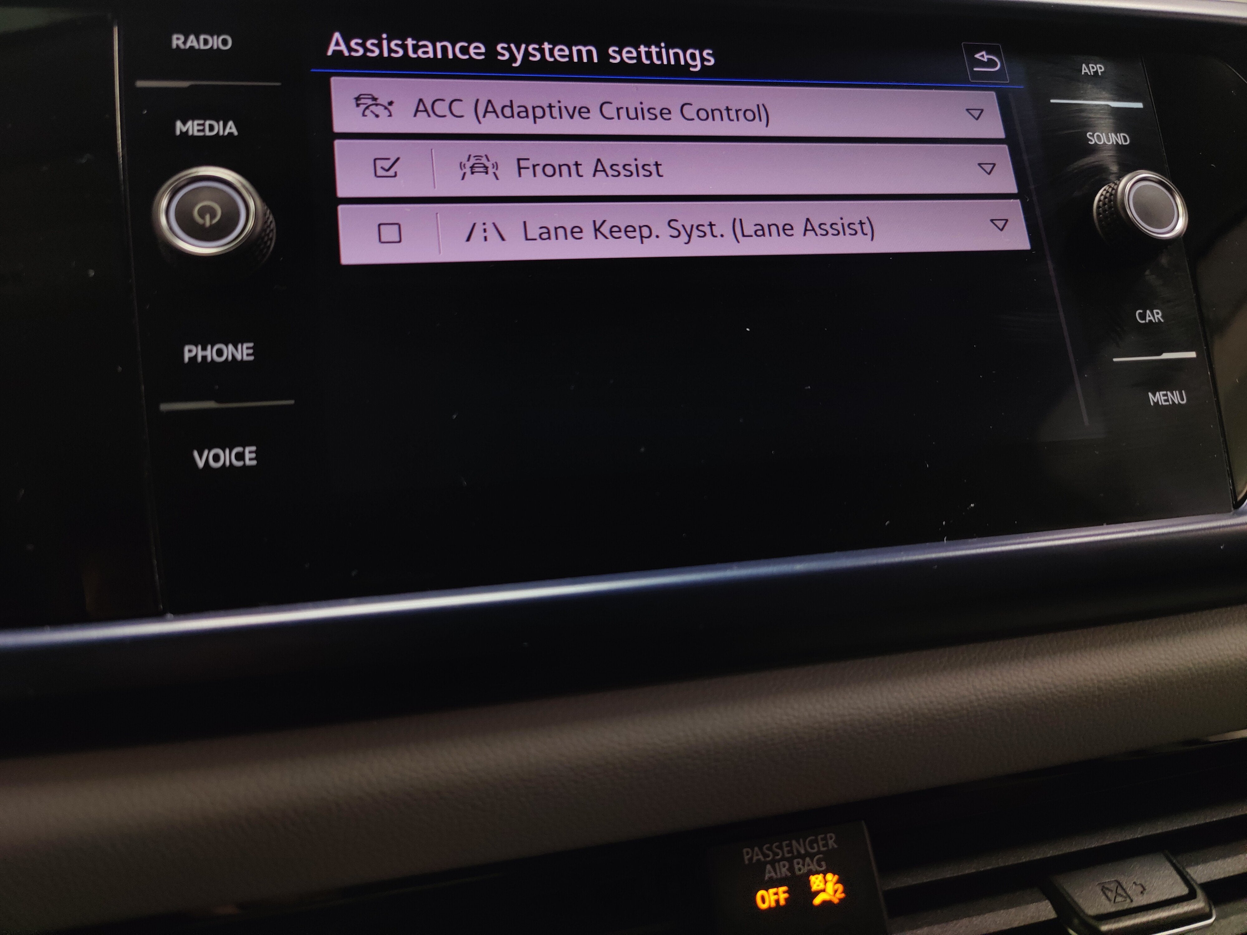 2023 Volkswagen Taos SE w/Sunroof