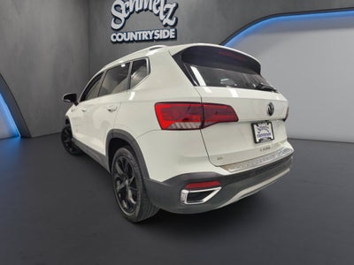 2023 Volkswagen Taos SE w/Sunroof