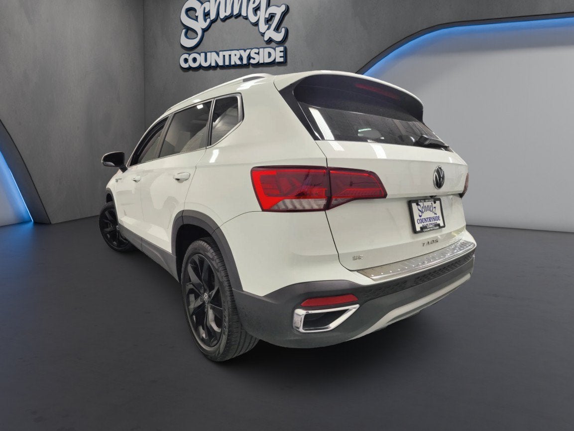 2023 Volkswagen Taos SE w/Sunroof