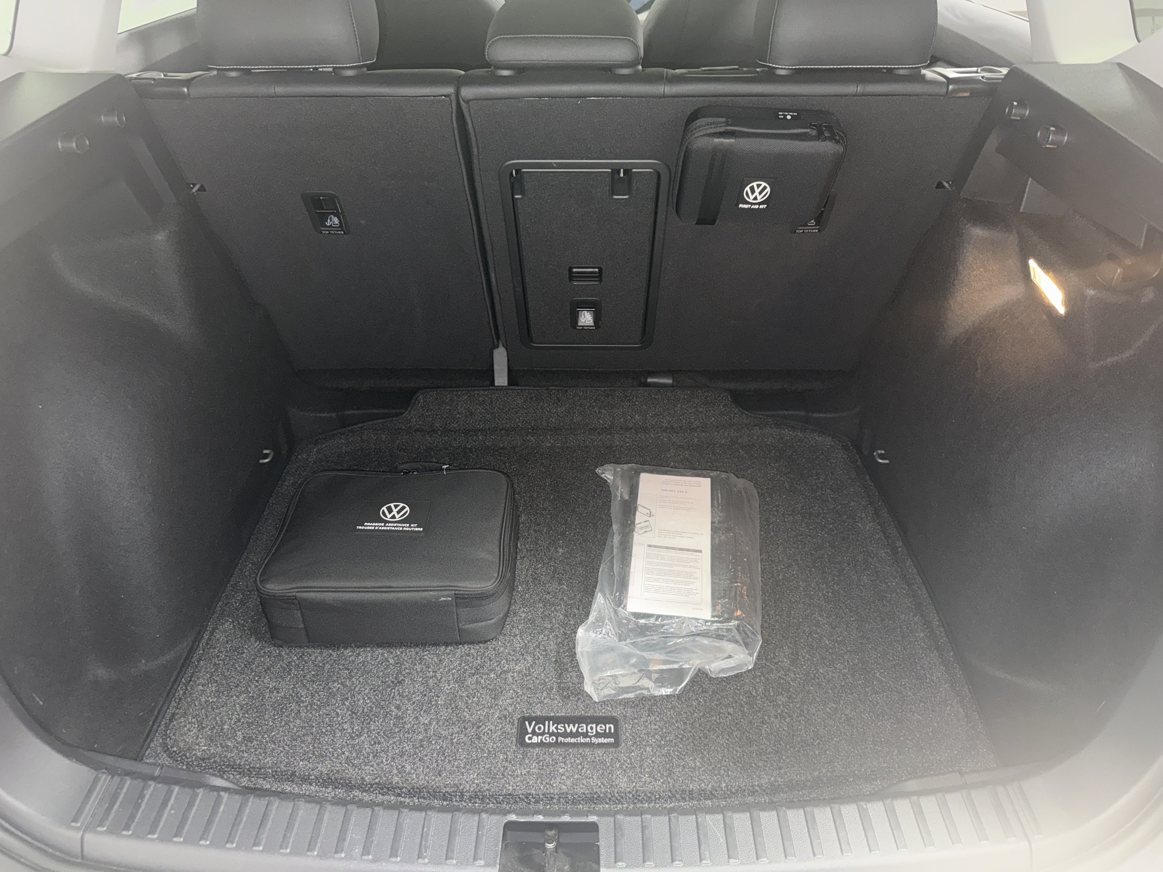 2023 Volkswagen Taos SE w/Sunroof