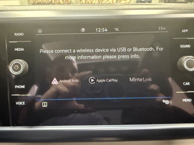 2023 Volkswagen Taos SE w/Sunroof