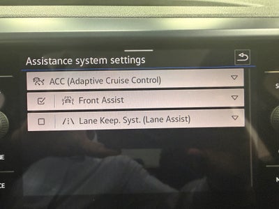 2023 Volkswagen Taos SE w/Sunroof