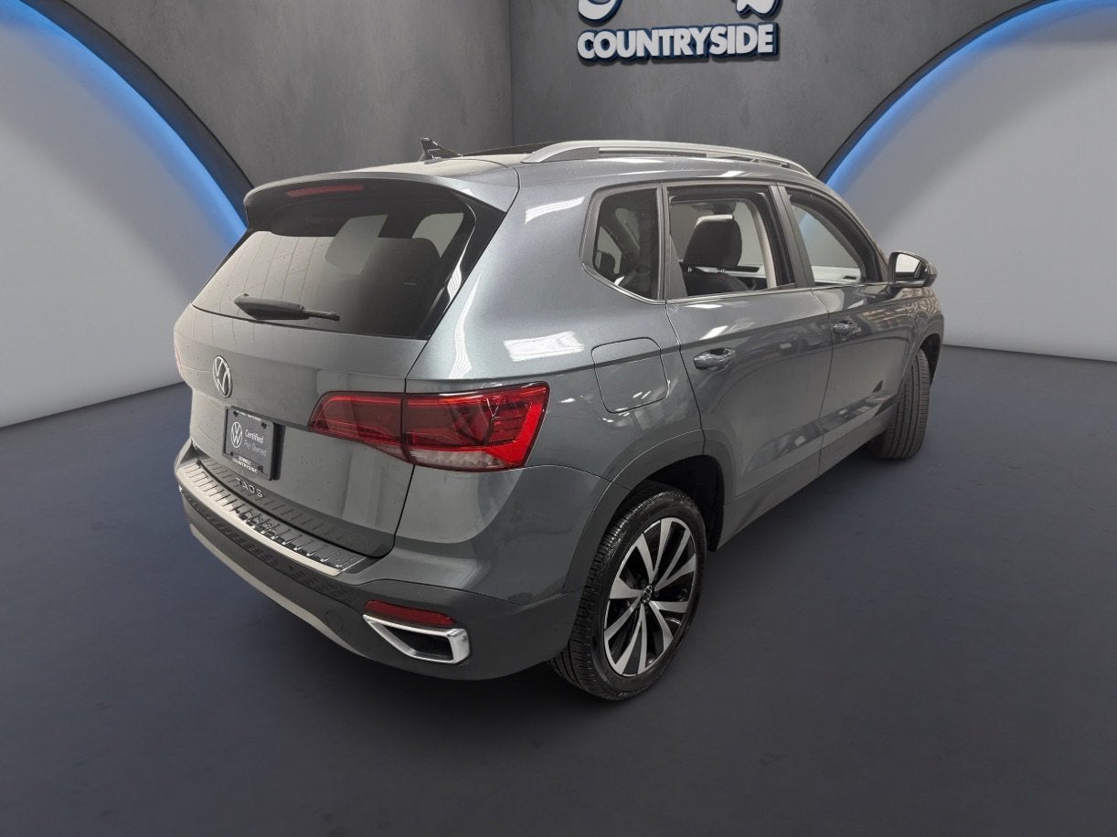 2023 Volkswagen Taos SE w/Sunroof