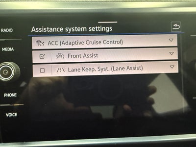 2024 Volkswagen Taos SE w/Sunroof