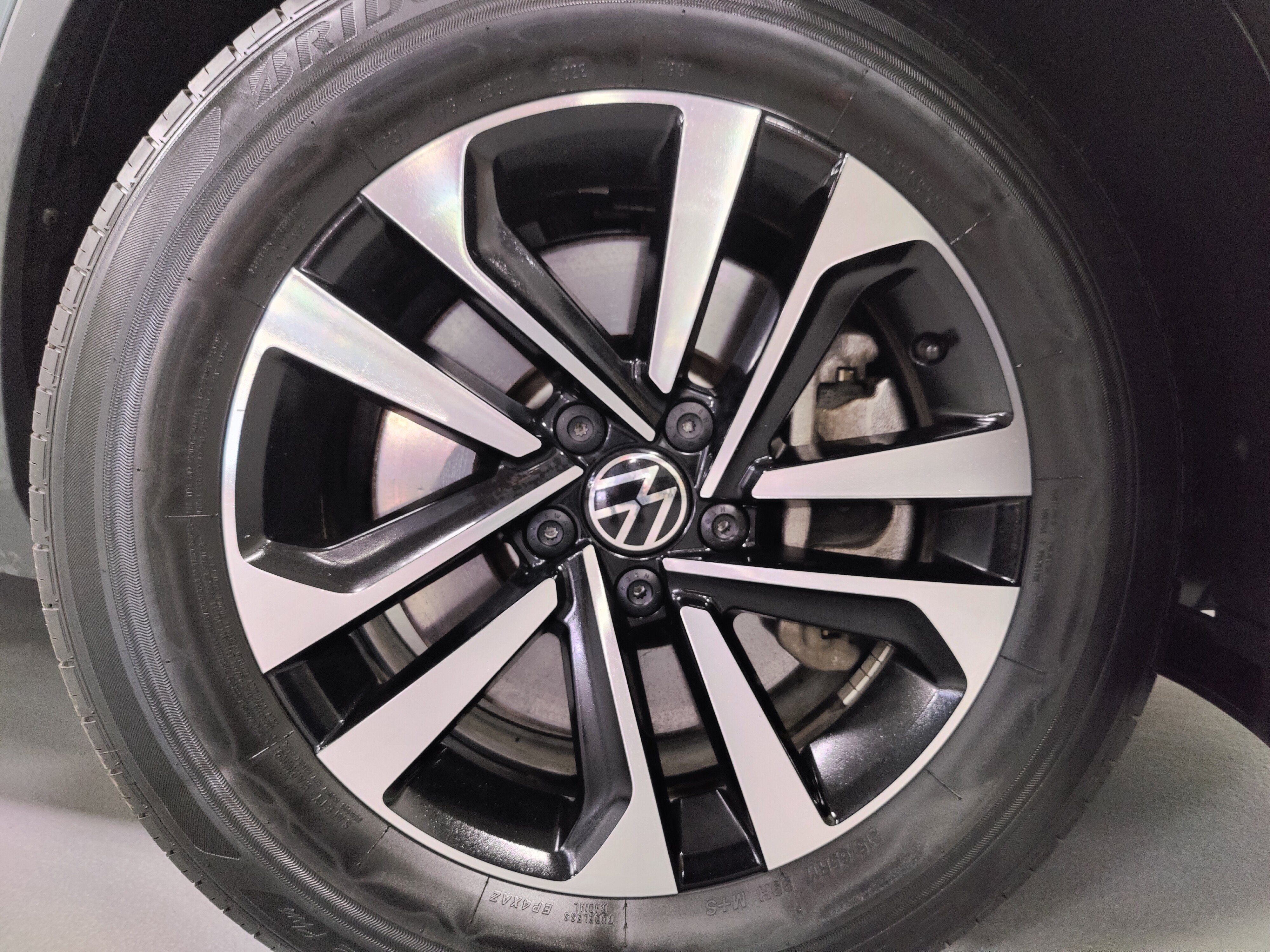 2023 Volkswagen Tiguan S AWD w/Dr Asst Pkg
