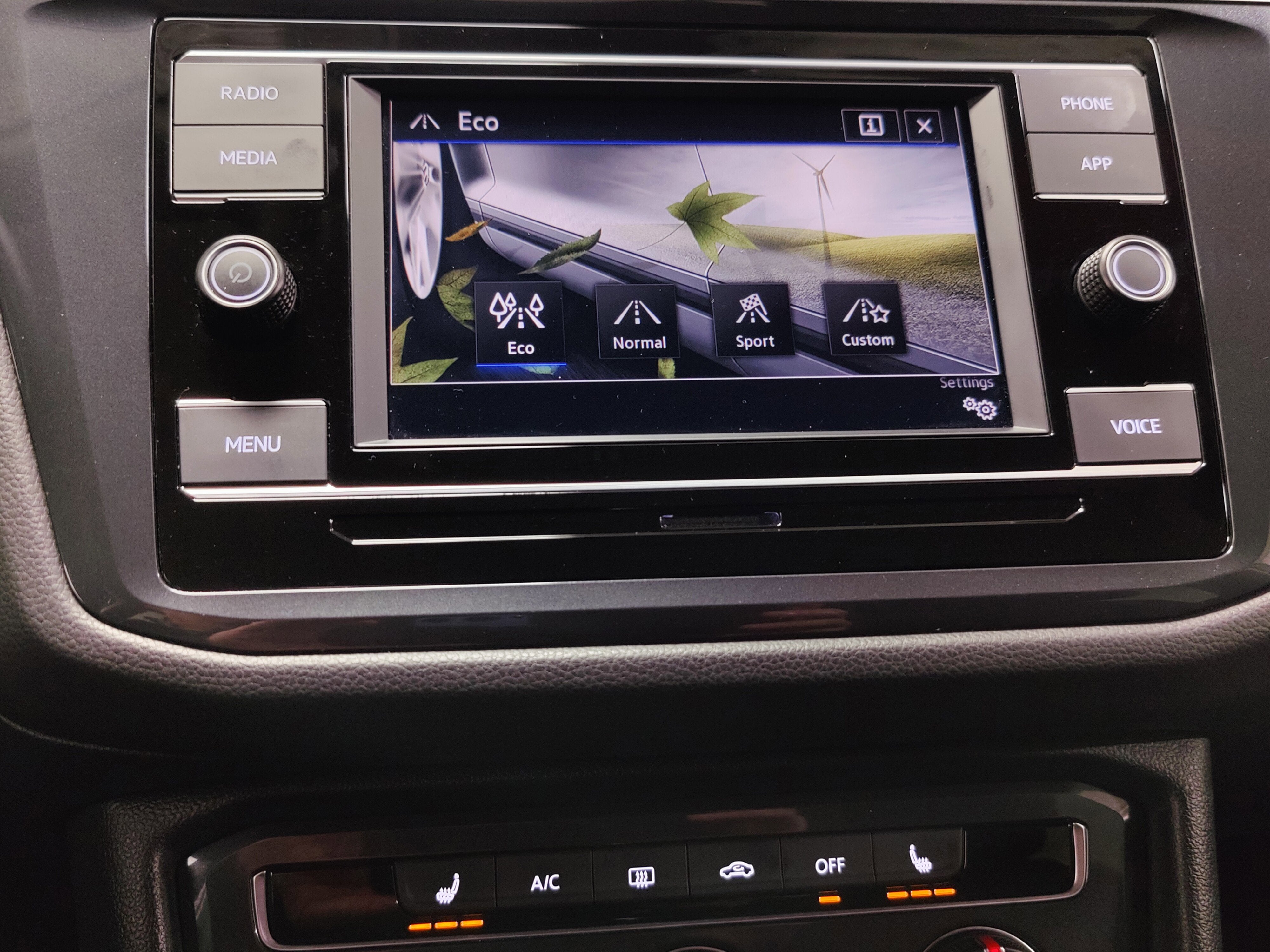 2023 Volkswagen Tiguan S AWD w/Driver Assist