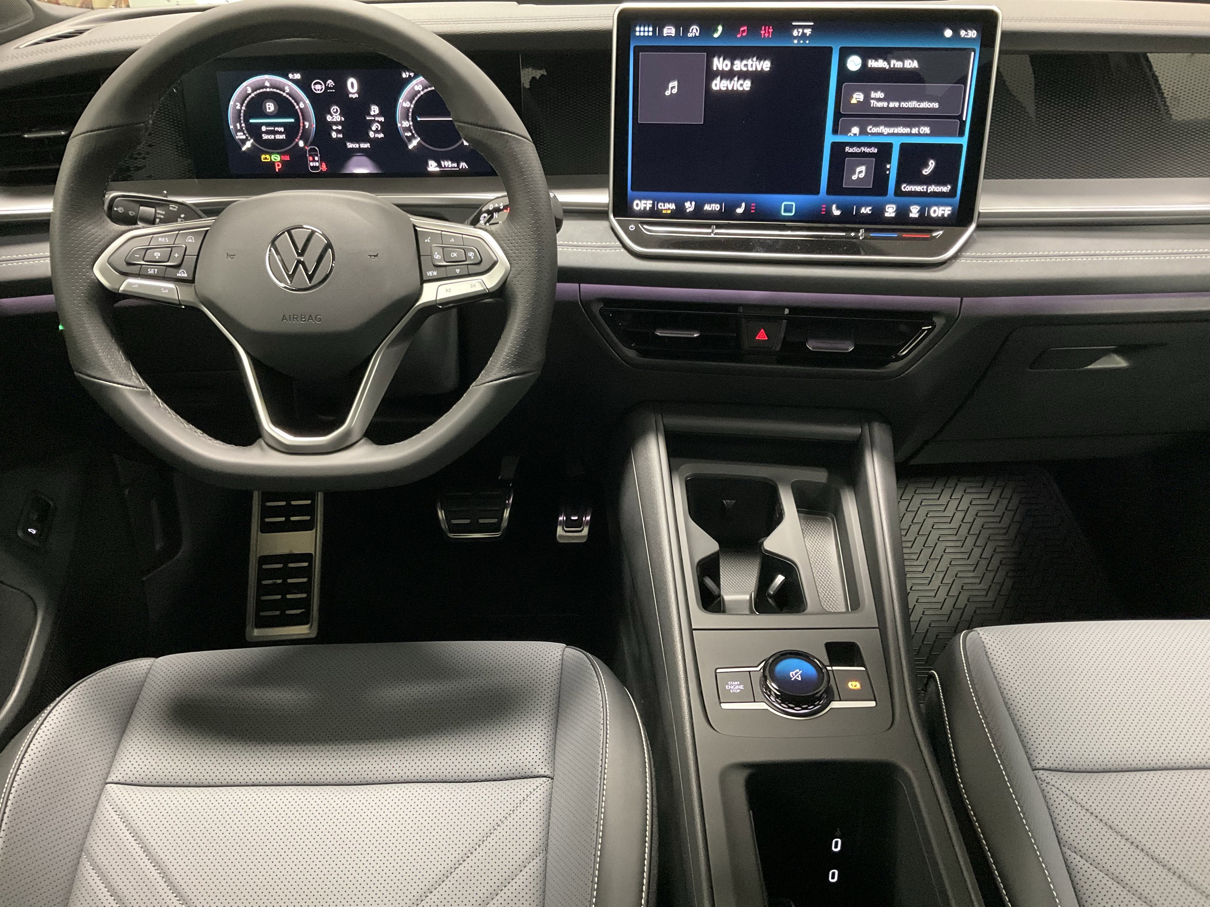 2026 Volkswagen Tiguan SE R-Line Black
