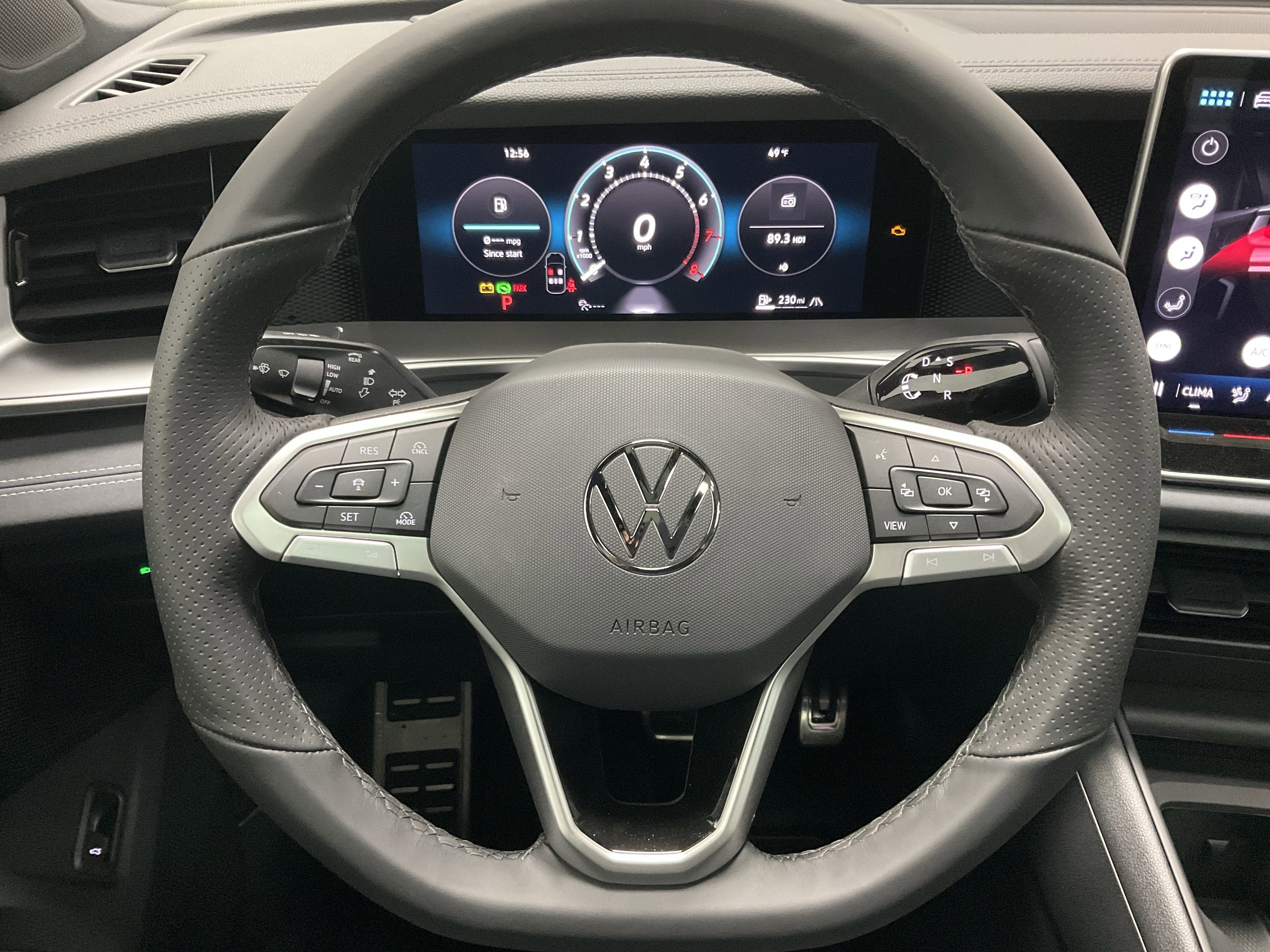 2026 Volkswagen Tiguan SE R-Line Black