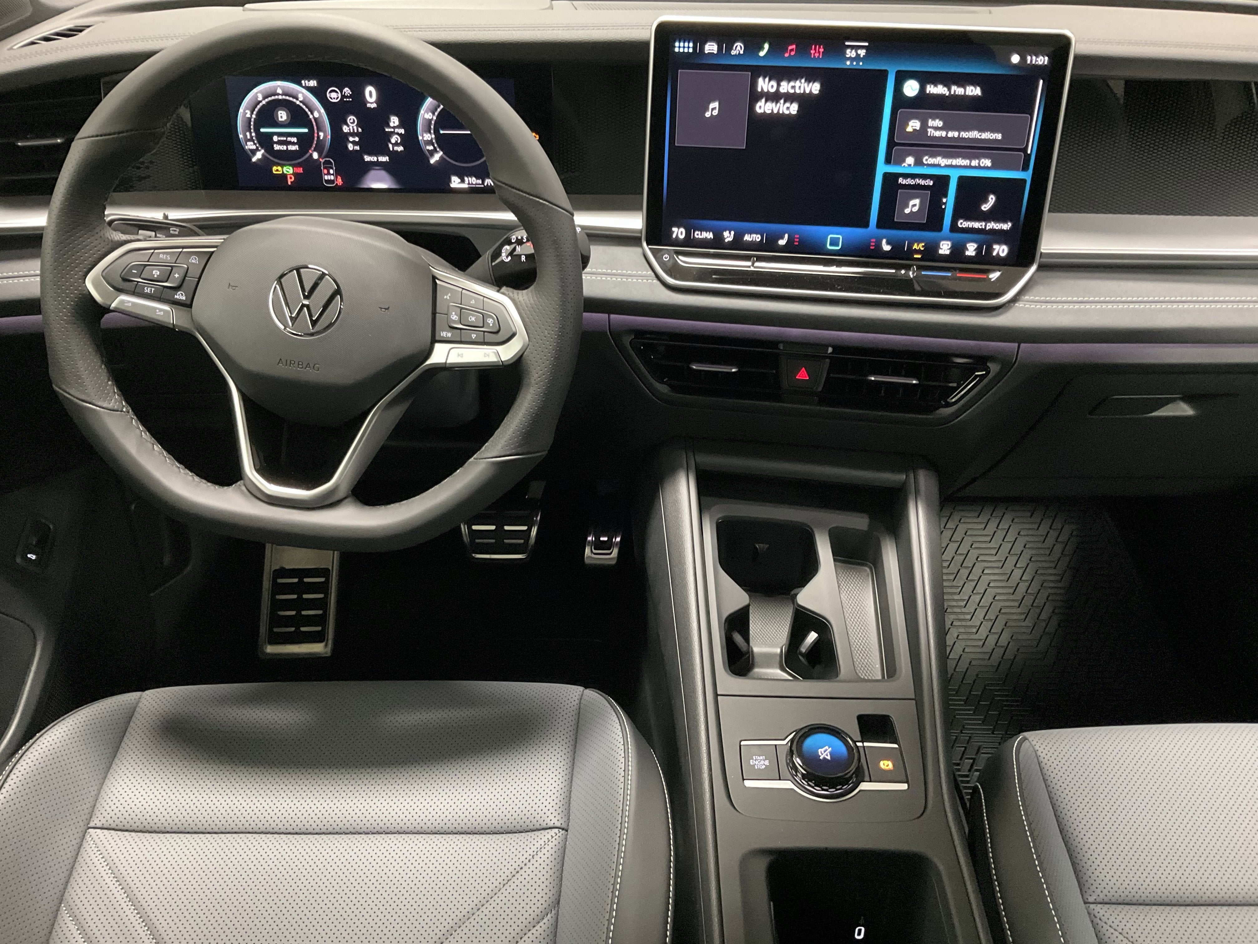 2026 Volkswagen Tiguan SE R-Line Black
