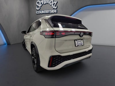 2025 Volkswagen Tiguan SEL R-Line AWD w/Sunroof/Nav