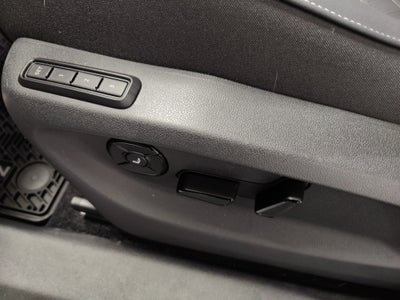 2025 Volkswagen Tiguan SEL R-Line AWD w/Sunroof/Nav