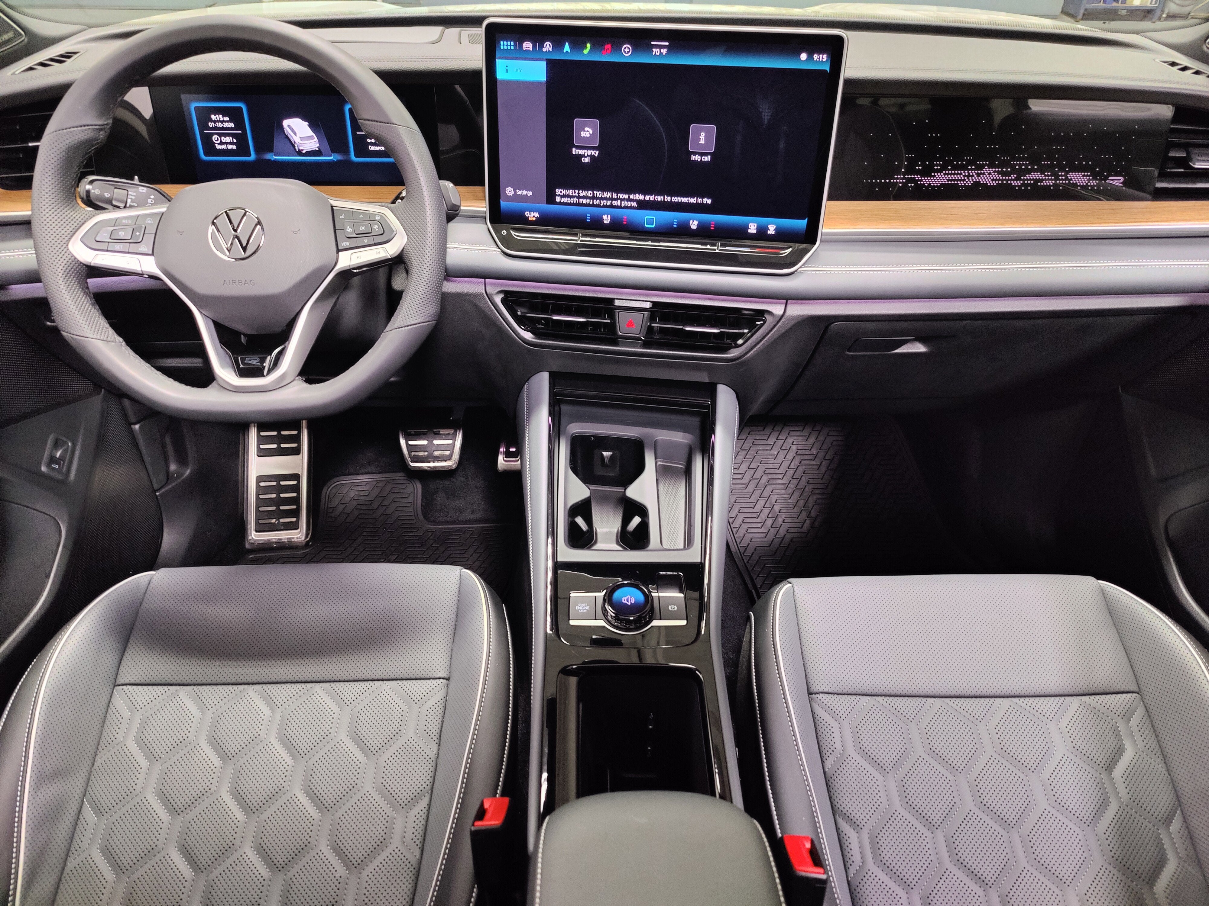 2025 Volkswagen Tiguan SEL R-Line AWD w/Sunroof/Nav