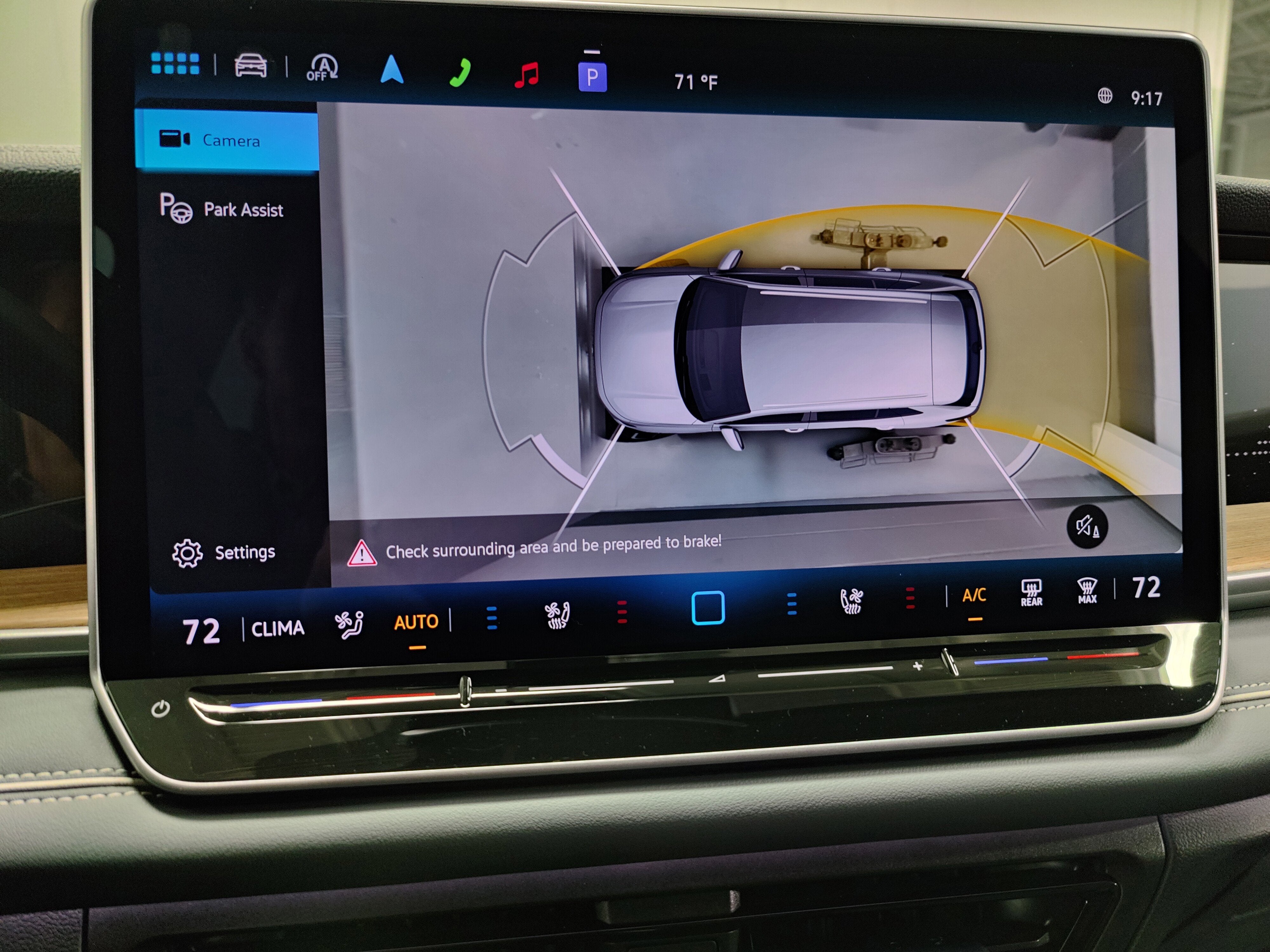2025 Volkswagen Tiguan SEL R-Line AWD w/Sunroof/Nav