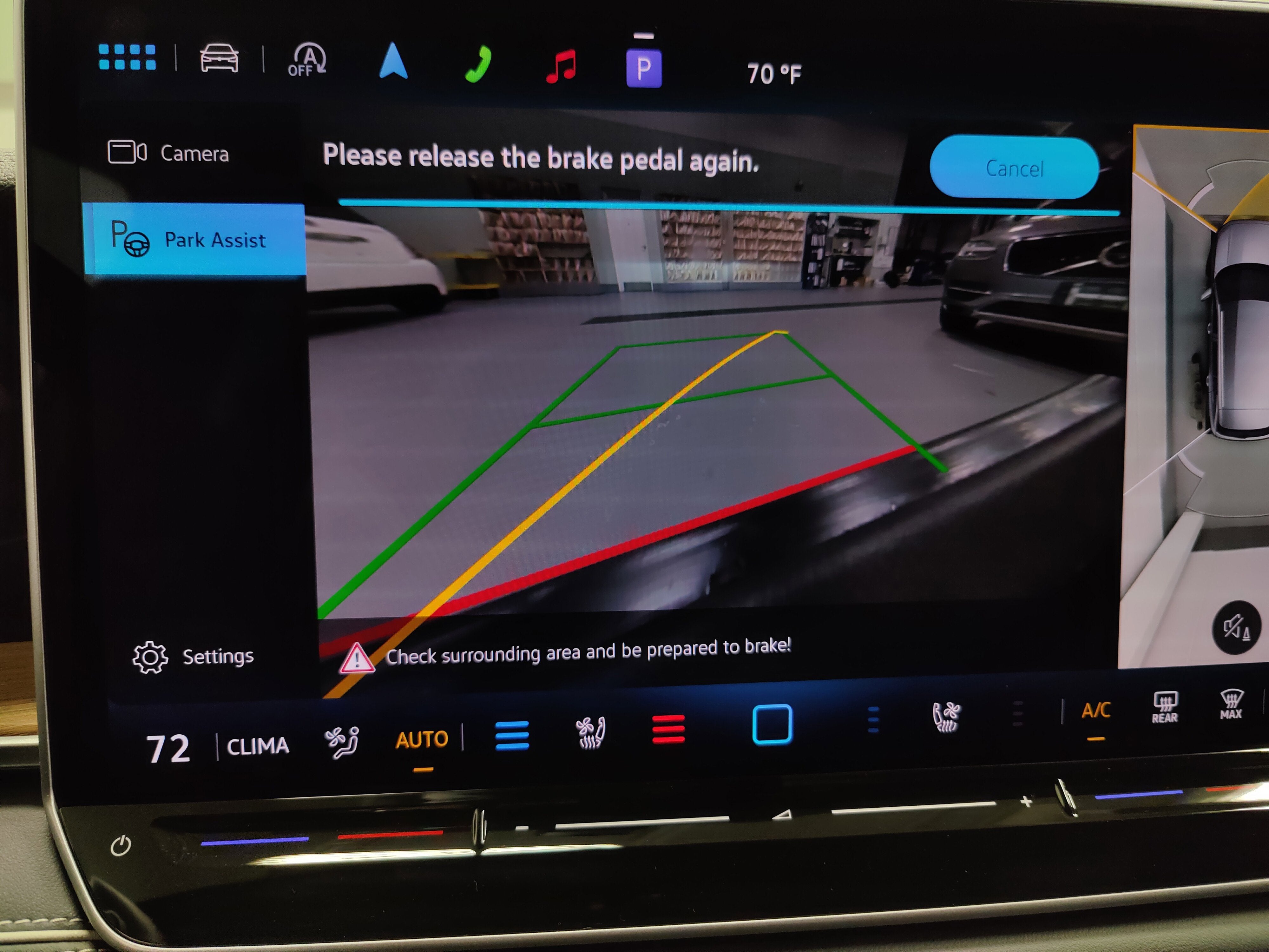 2025 Volkswagen Tiguan SEL R-Line AWD w/Sunroof/Nav