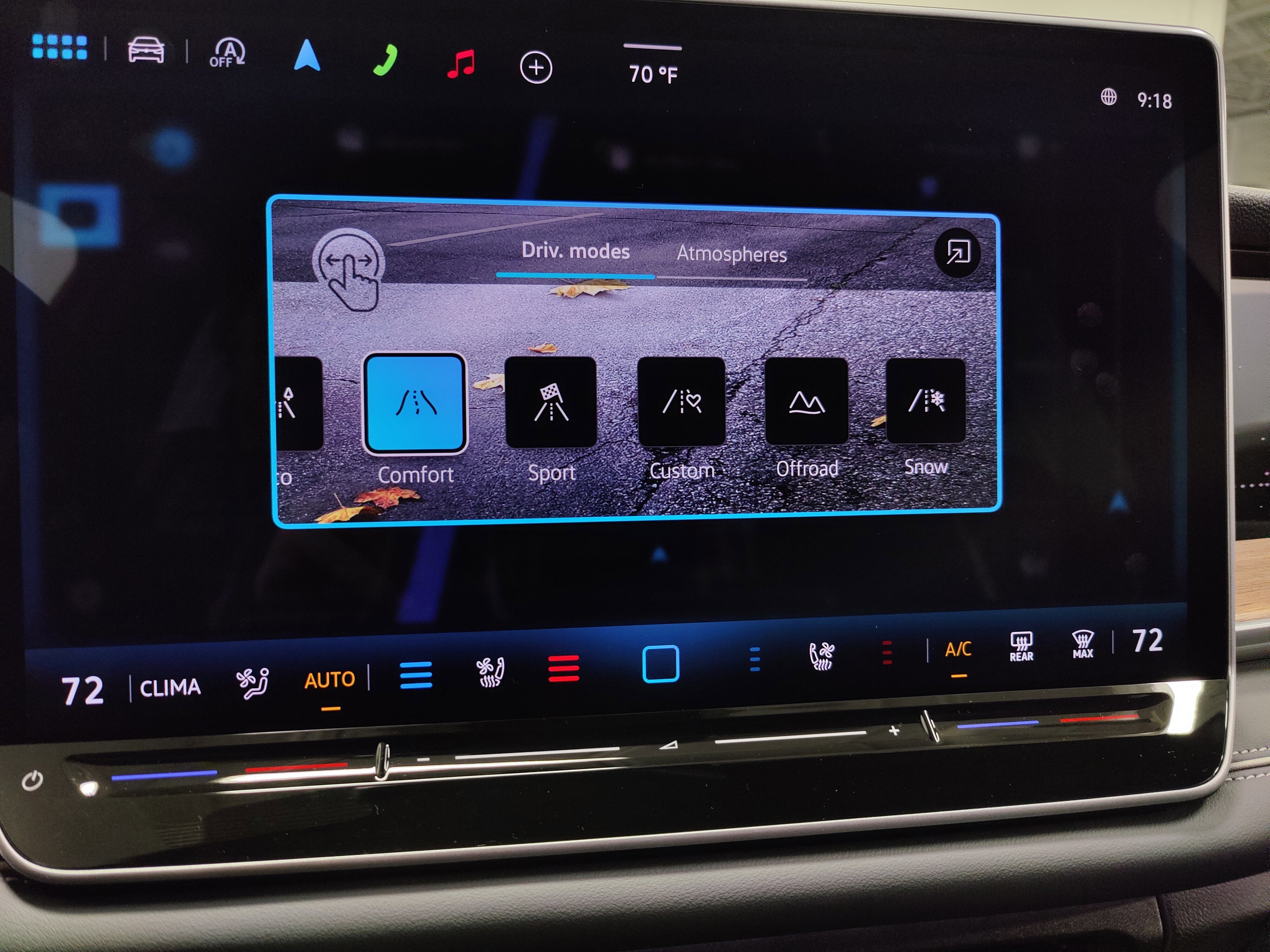 2025 Volkswagen Tiguan SEL R-Line AWD w/Sunroof/Nav