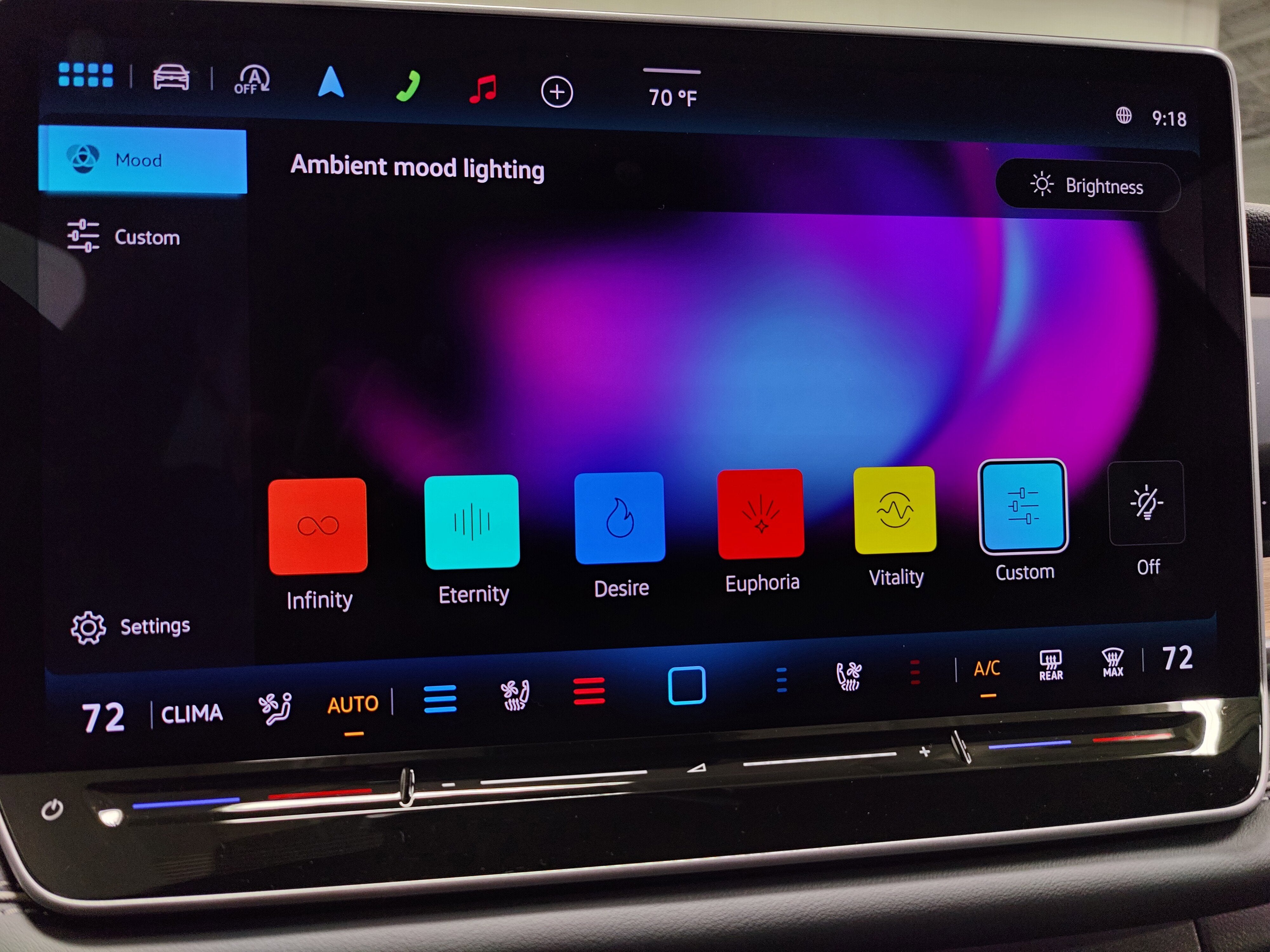 2025 Volkswagen Tiguan SEL R-Line AWD w/Sunroof/Nav