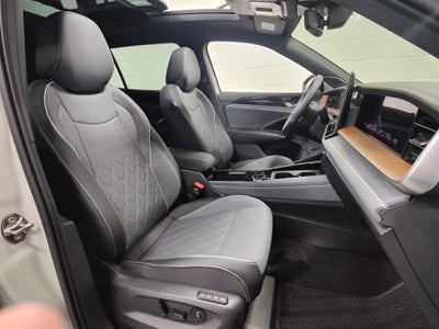 2025 Volkswagen Tiguan SEL R-Line AWD w/Sunroof/Nav