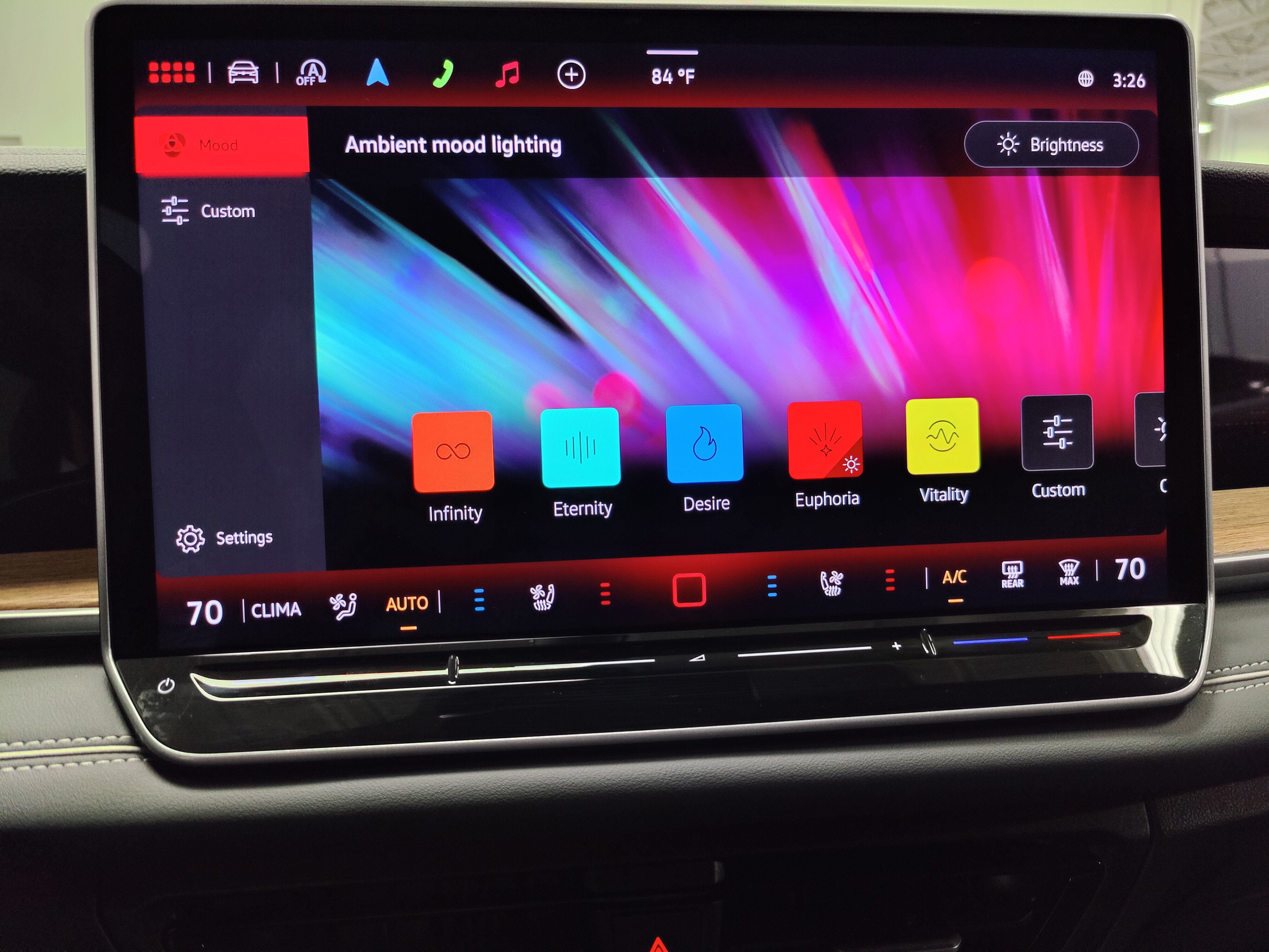 2025 Volkswagen Tiguan SEL R-Line AWD w/Sunroof/Nav