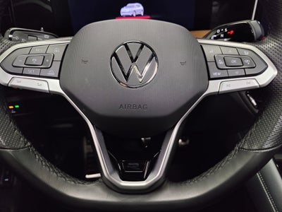 2025 Volkswagen Tiguan SEL R-Line AWD w/Sunroof/Nav
