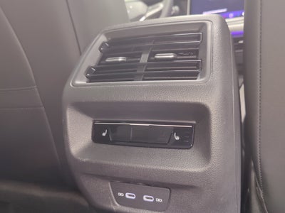 2025 Volkswagen Tiguan SEL AWD R-Line w/Sunroof & Nav