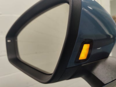 2025 Volkswagen Tiguan SEL AWD R-Line w/Sunroof & Nav
