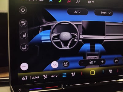 2025 Volkswagen Tiguan SEL AWD R-Line w/Sunroof & Nav