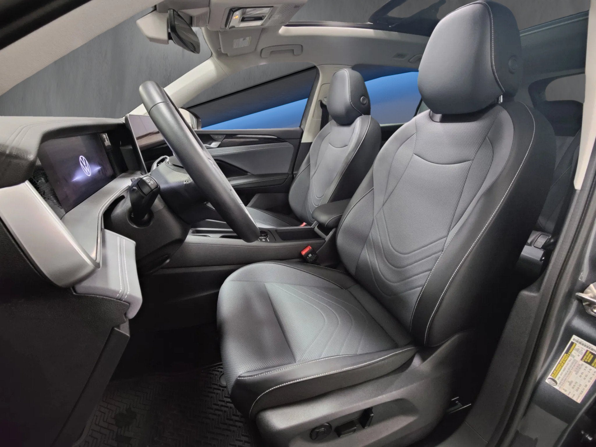 2025 Volkswagen Tiguan SE AWD w/Sunroof