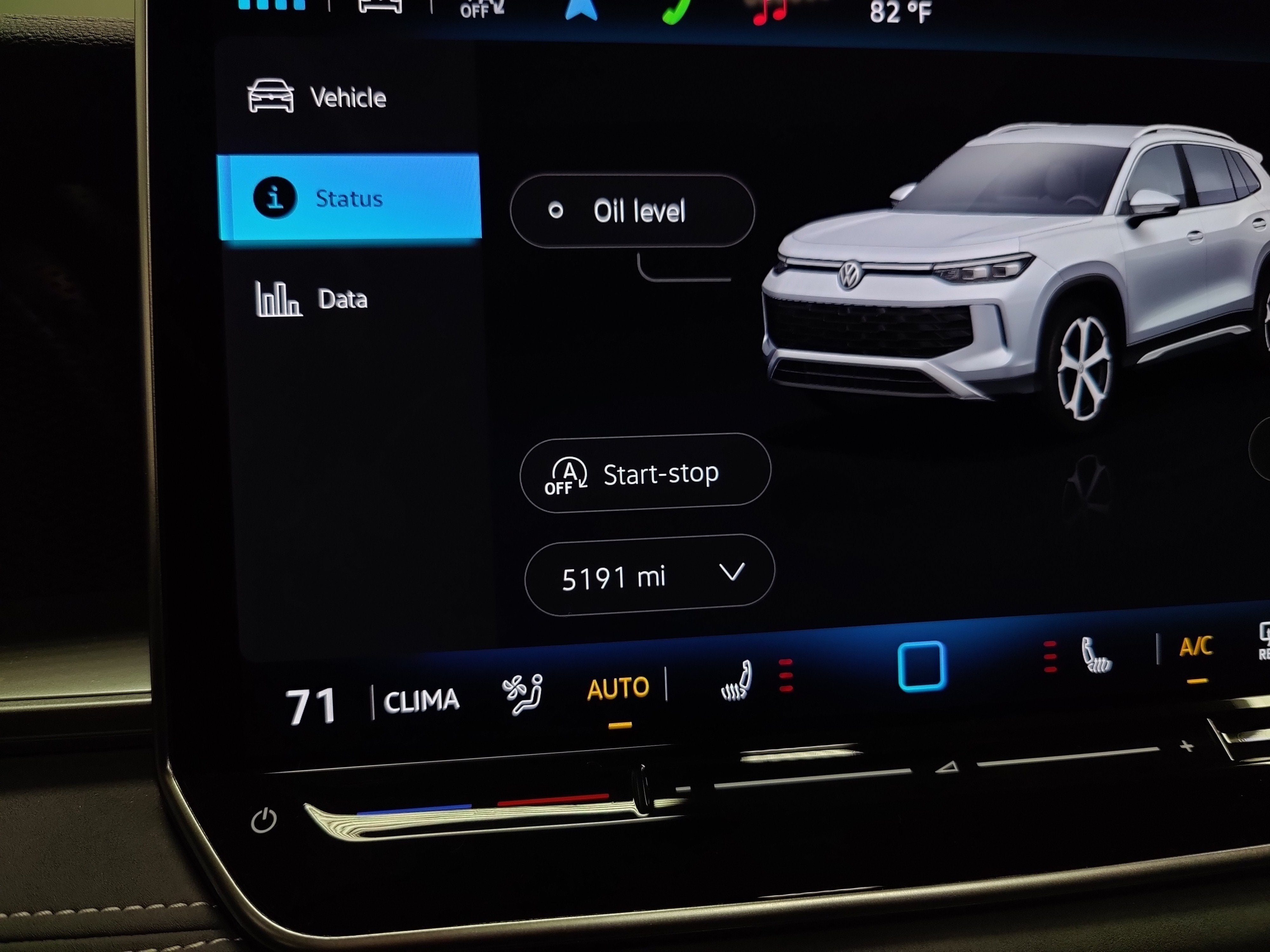 2025 Volkswagen Tiguan SE AWD w/Sunroof