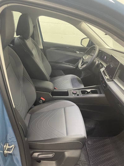 2025 Volkswagen Tiguan SE