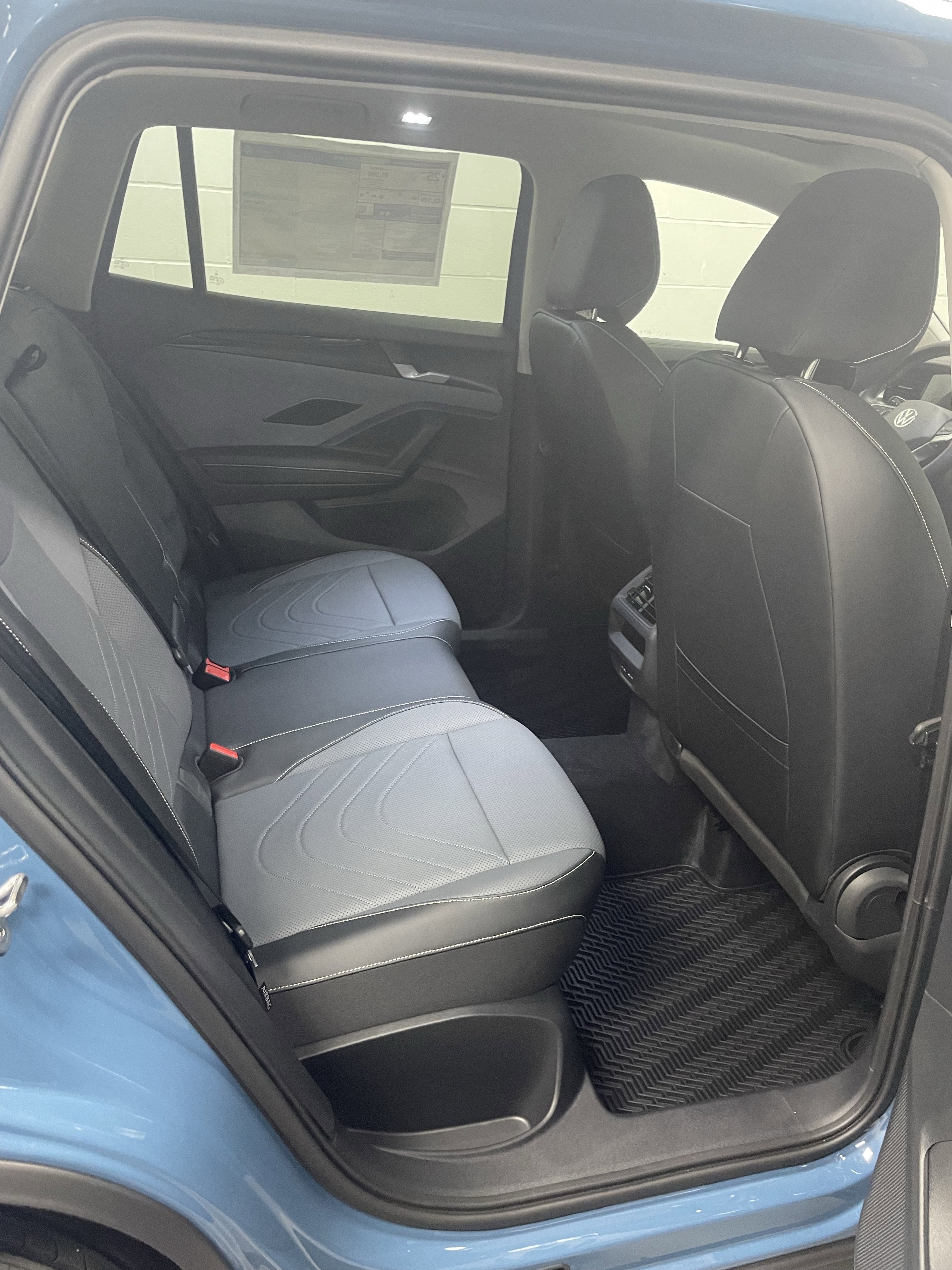 2025 Volkswagen Tiguan SE