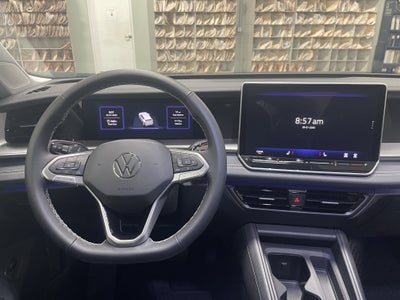 2025 Volkswagen Tiguan SE