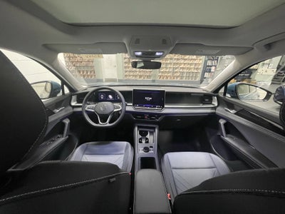 2025 Volkswagen Tiguan SE