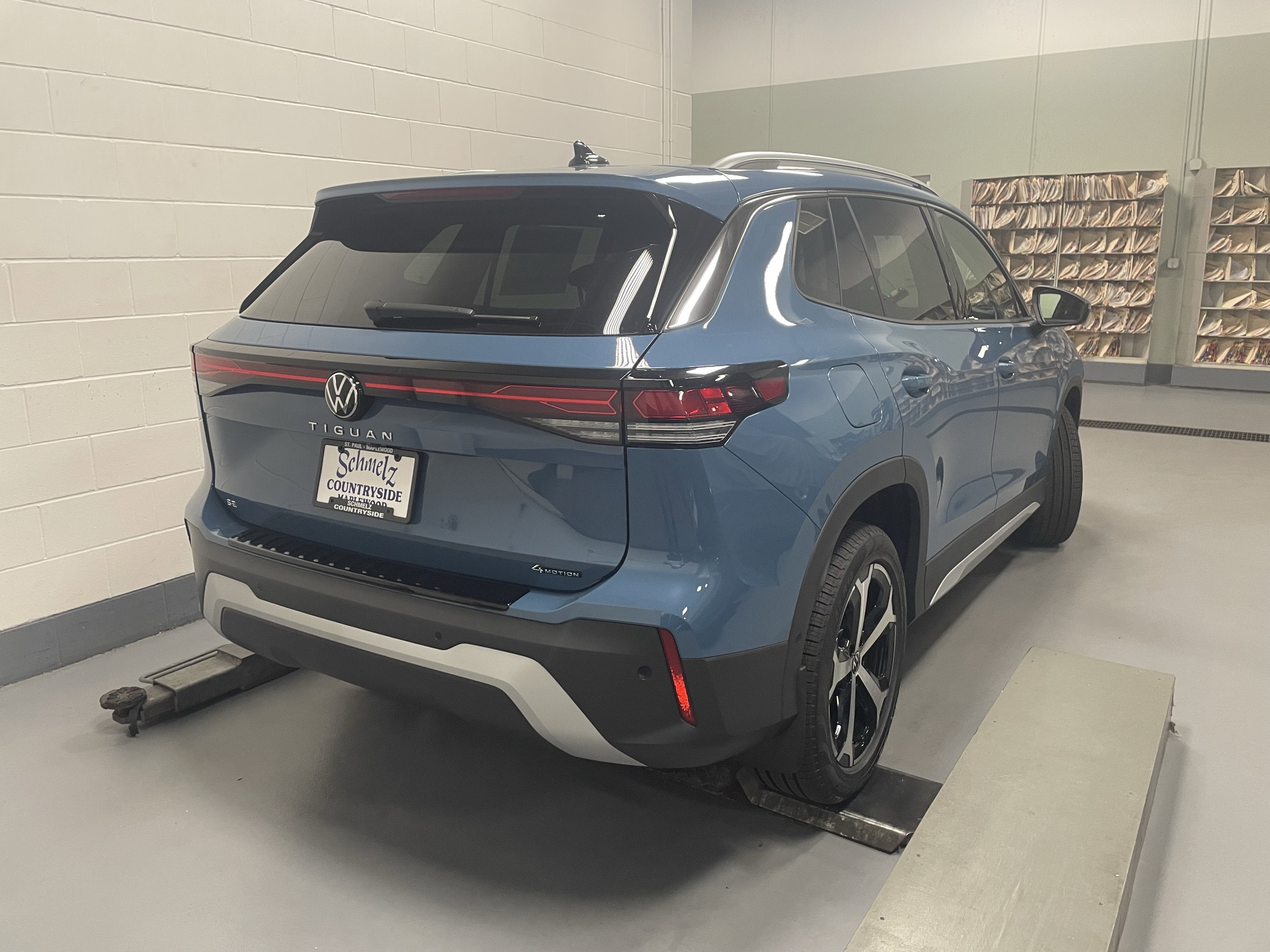 2025 Volkswagen Tiguan SE