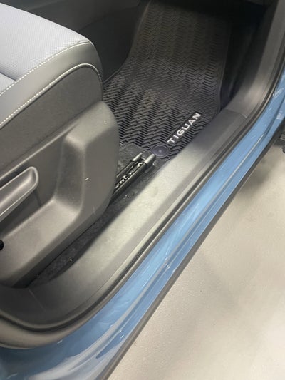 2025 Volkswagen Tiguan SE