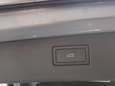 2025 Volkswagen Tiguan SE AWD w/ Sunroof