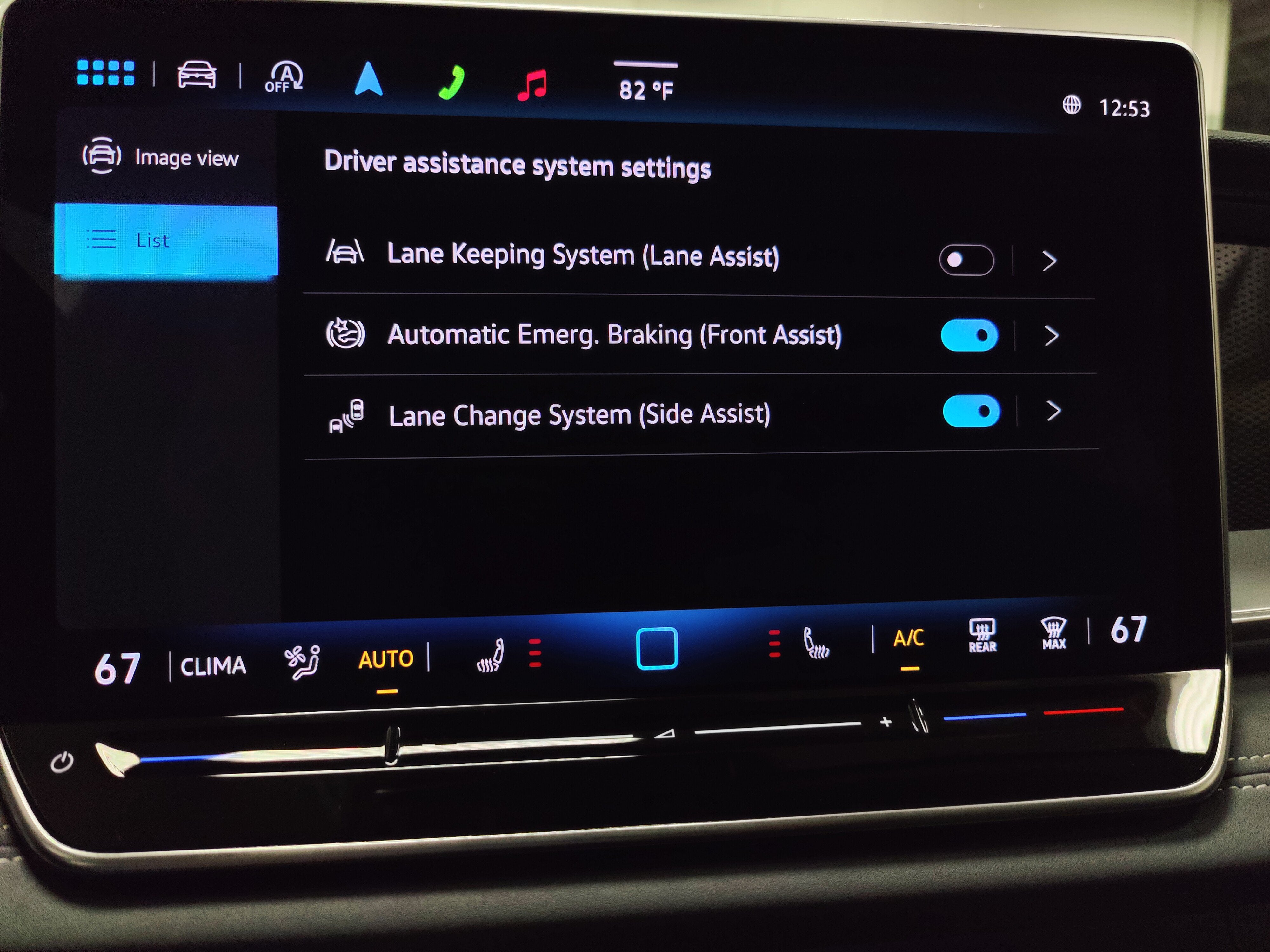 2025 Volkswagen Tiguan SE AWD w/ Sunroof