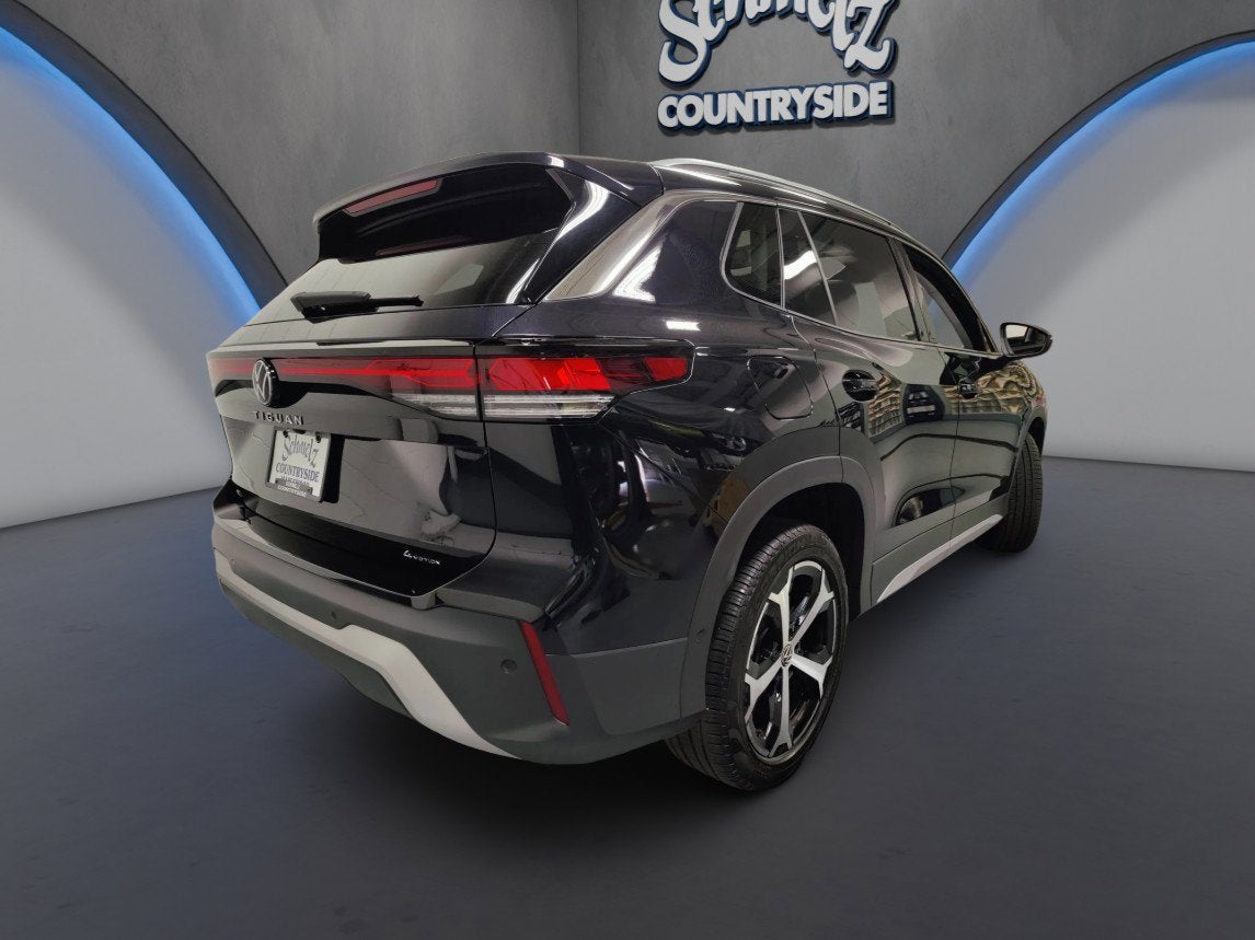 2025 Volkswagen Tiguan SE AWD w/Sunroof