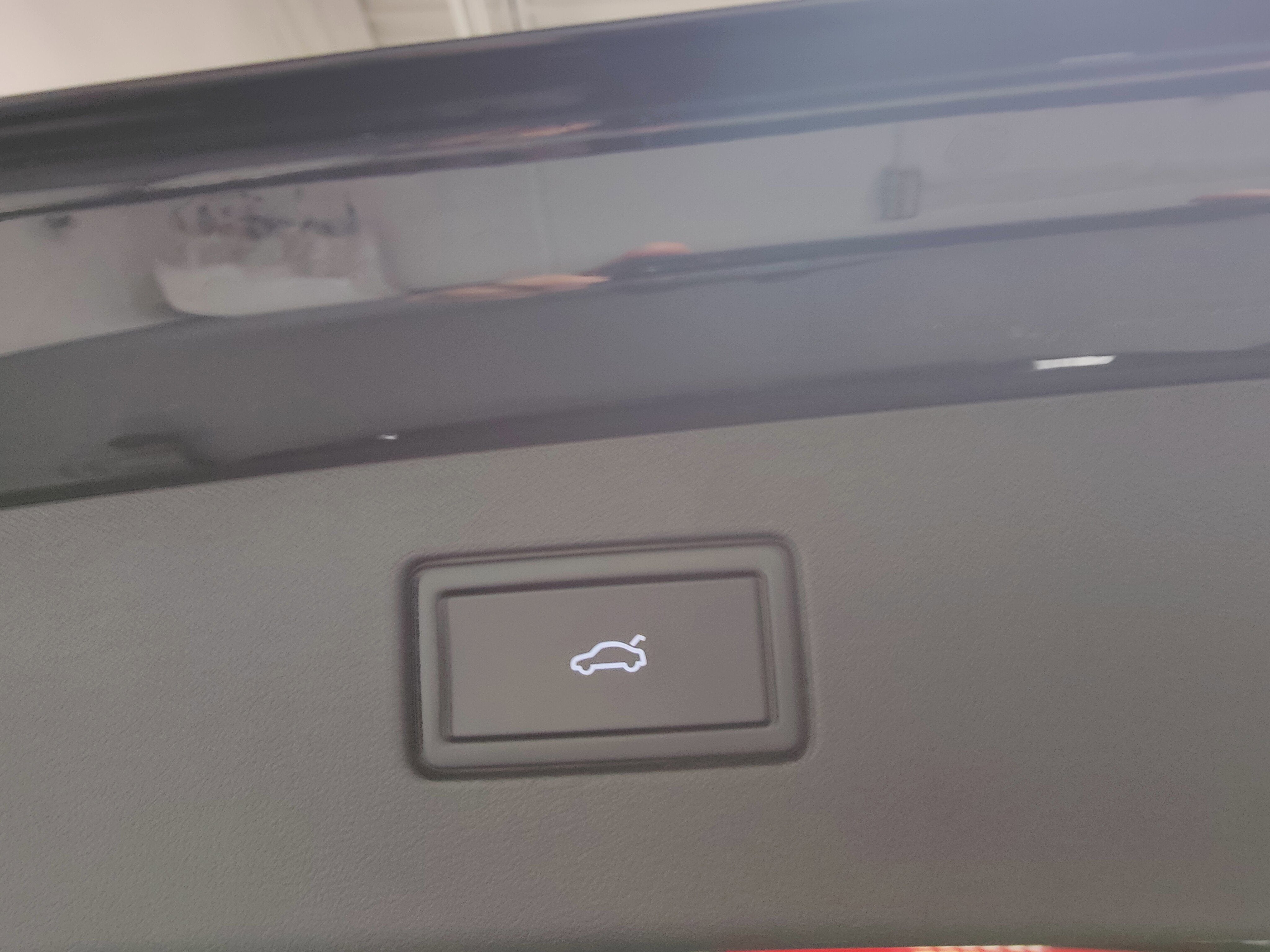 2025 Volkswagen Tiguan SE AWD w/Sunroof