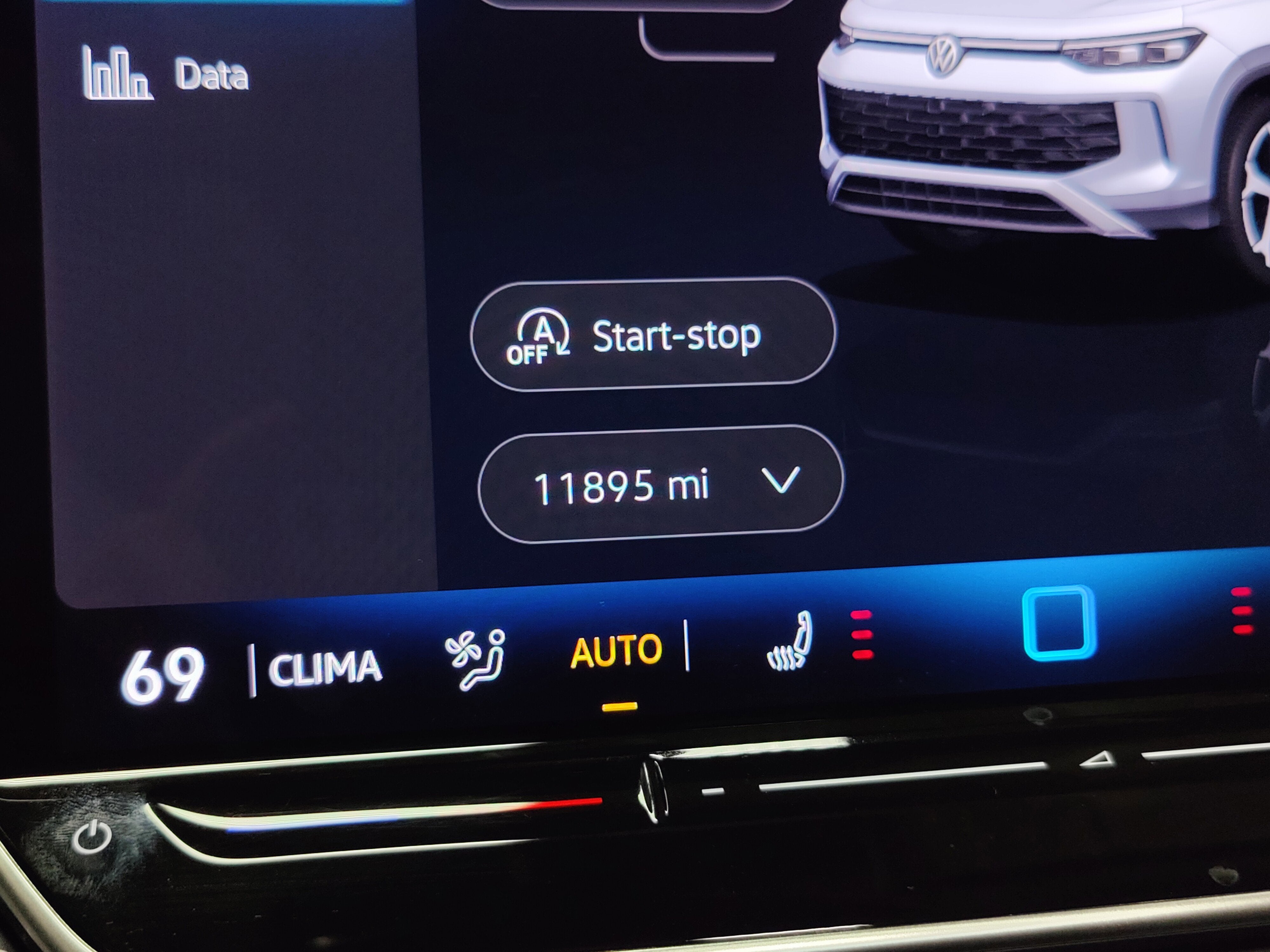 2025 Volkswagen Tiguan SE AWD w/Sunroof