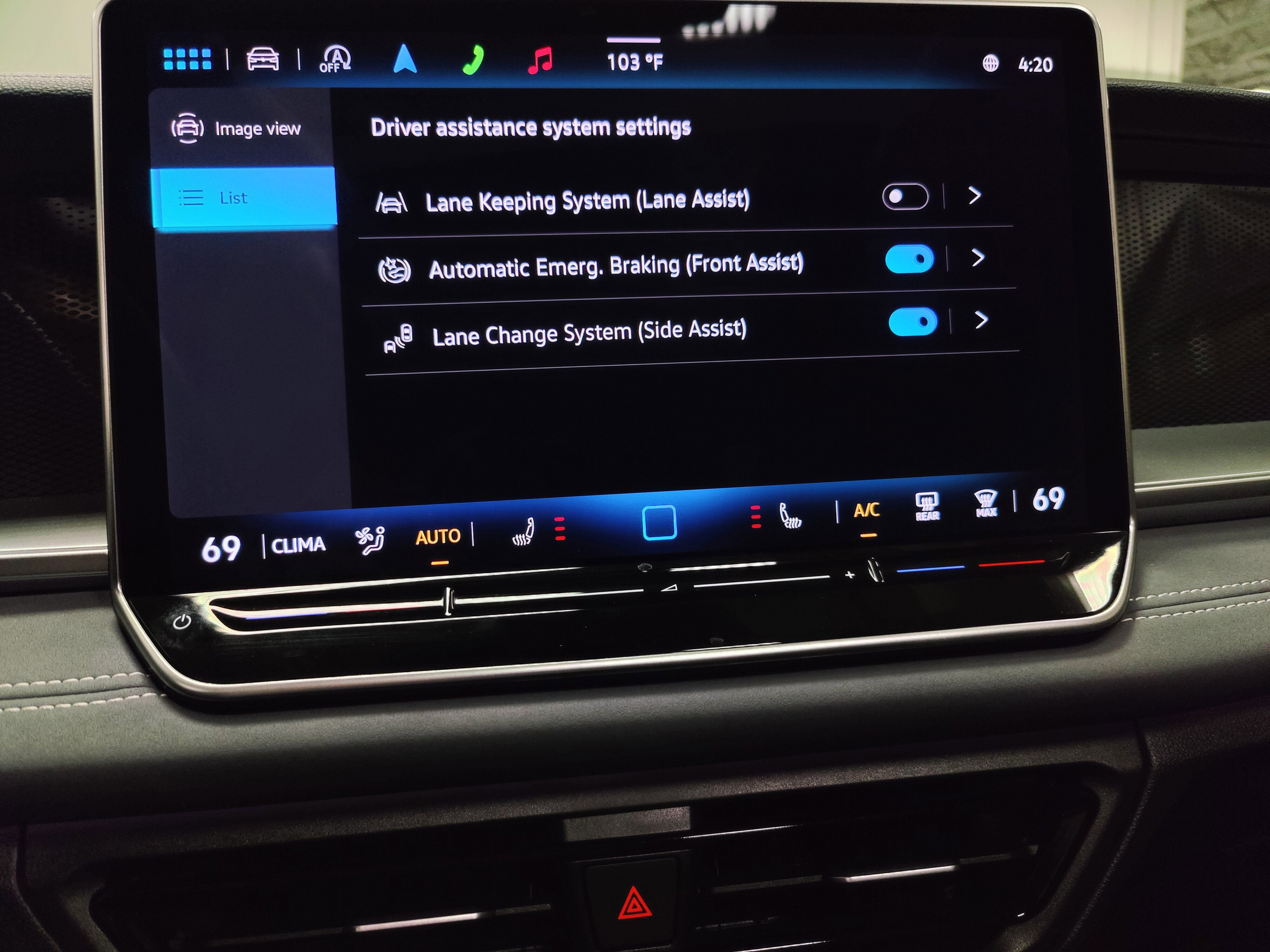 2025 Volkswagen Tiguan SE AWD w/Sunroof