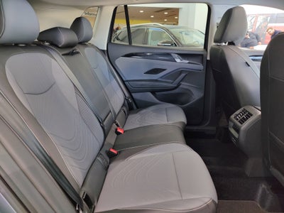 2025 Volkswagen Tiguan SE AWD w/Sunroof