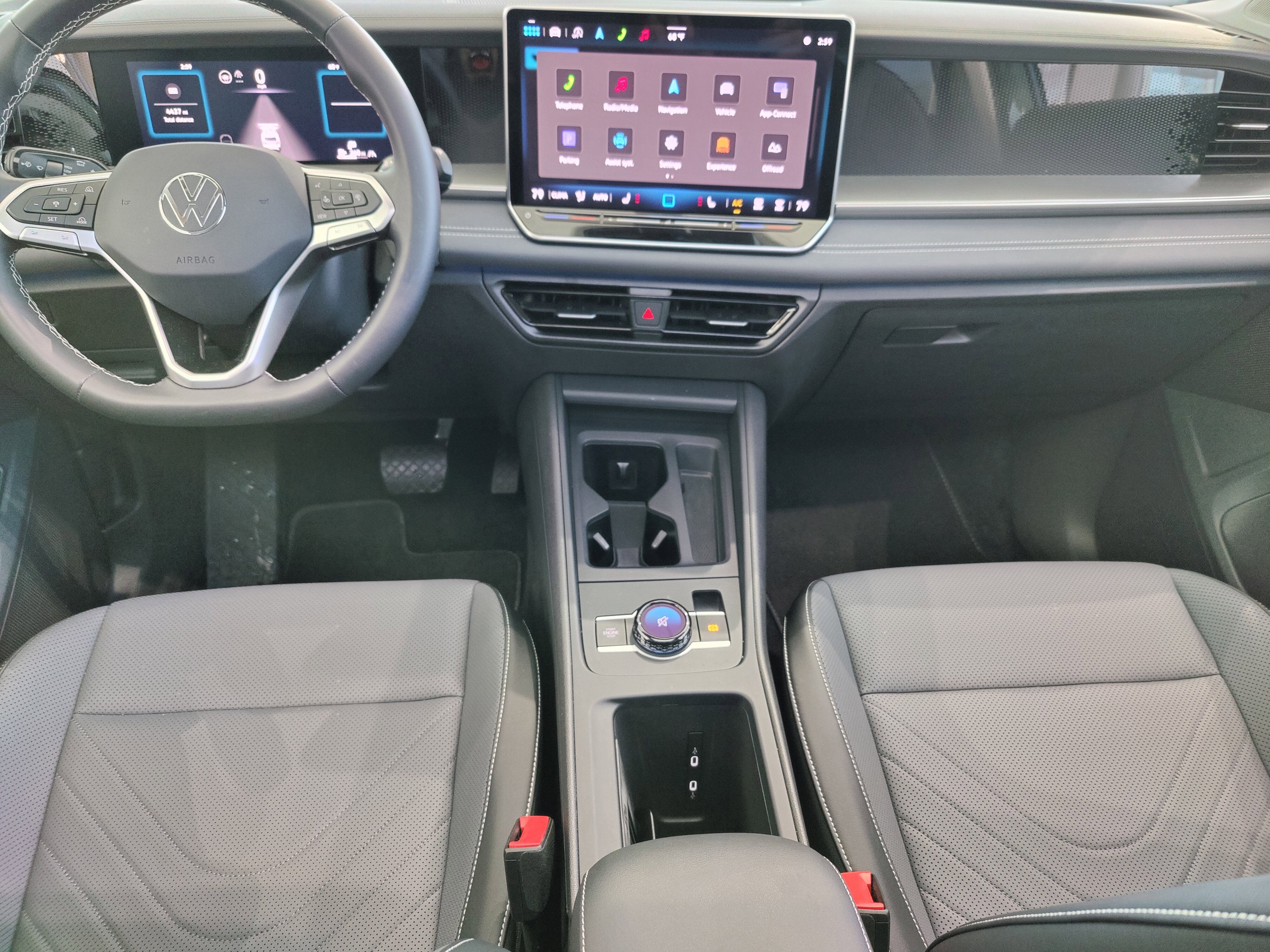 2025 Volkswagen Tiguan SE AWD w/Sunroof