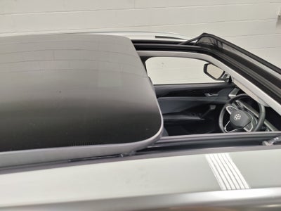 2025 Volkswagen Tiguan SE AWD w/Sunroof